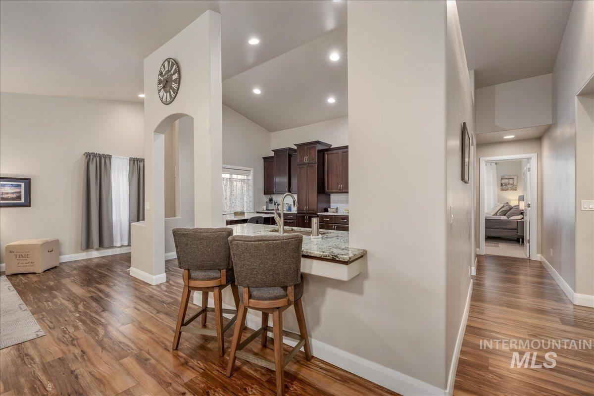 5911 W Quintale Dr, Meridian, Idaho 83646, 3 Bedrooms, 2 Bathrooms, Residential For Sale, Price $470,000,MLS 98996426