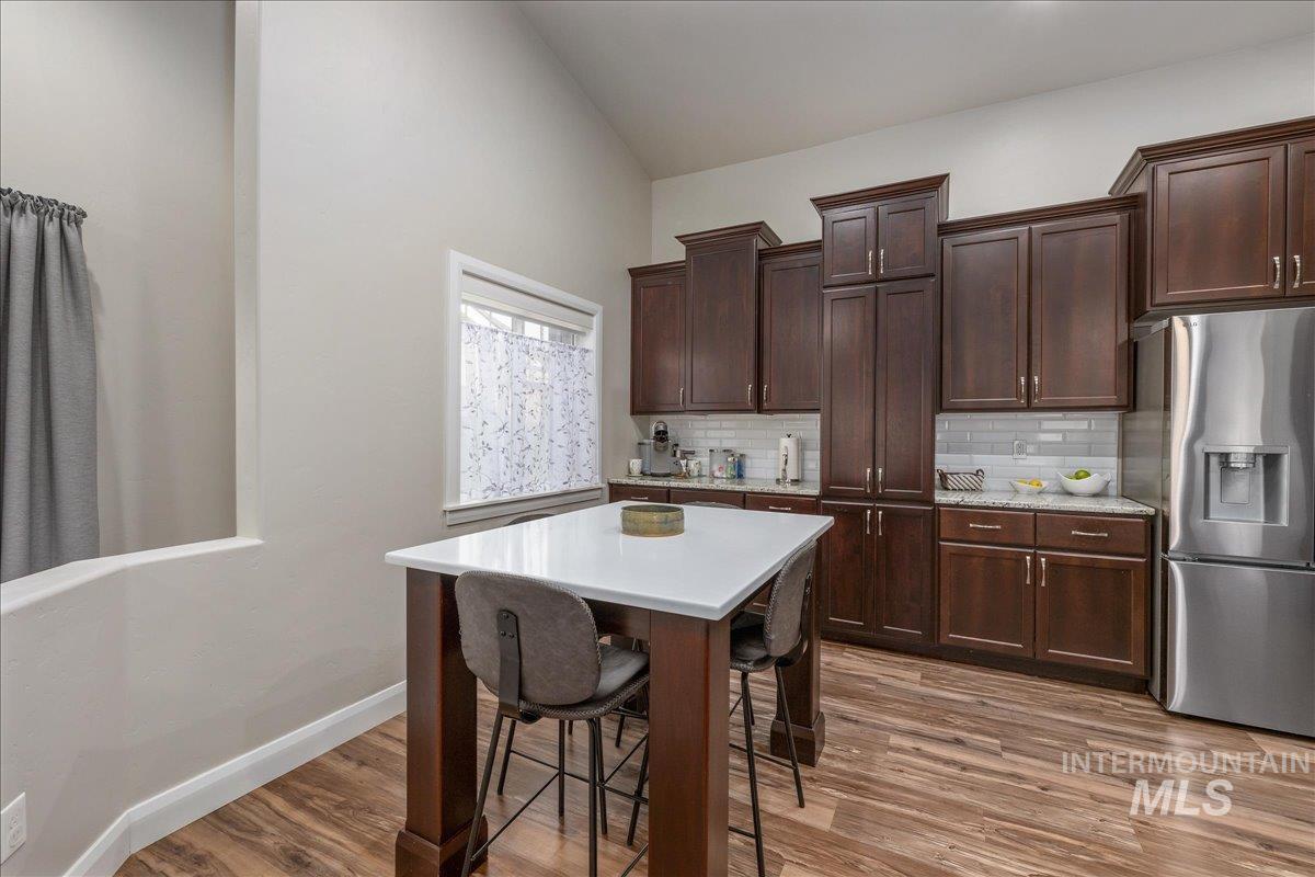 5911 W Quintale Dr, Meridian, Idaho 83646, 3 Bedrooms, 2 Bathrooms, Residential For Sale, Price $470,000,MLS 98996426