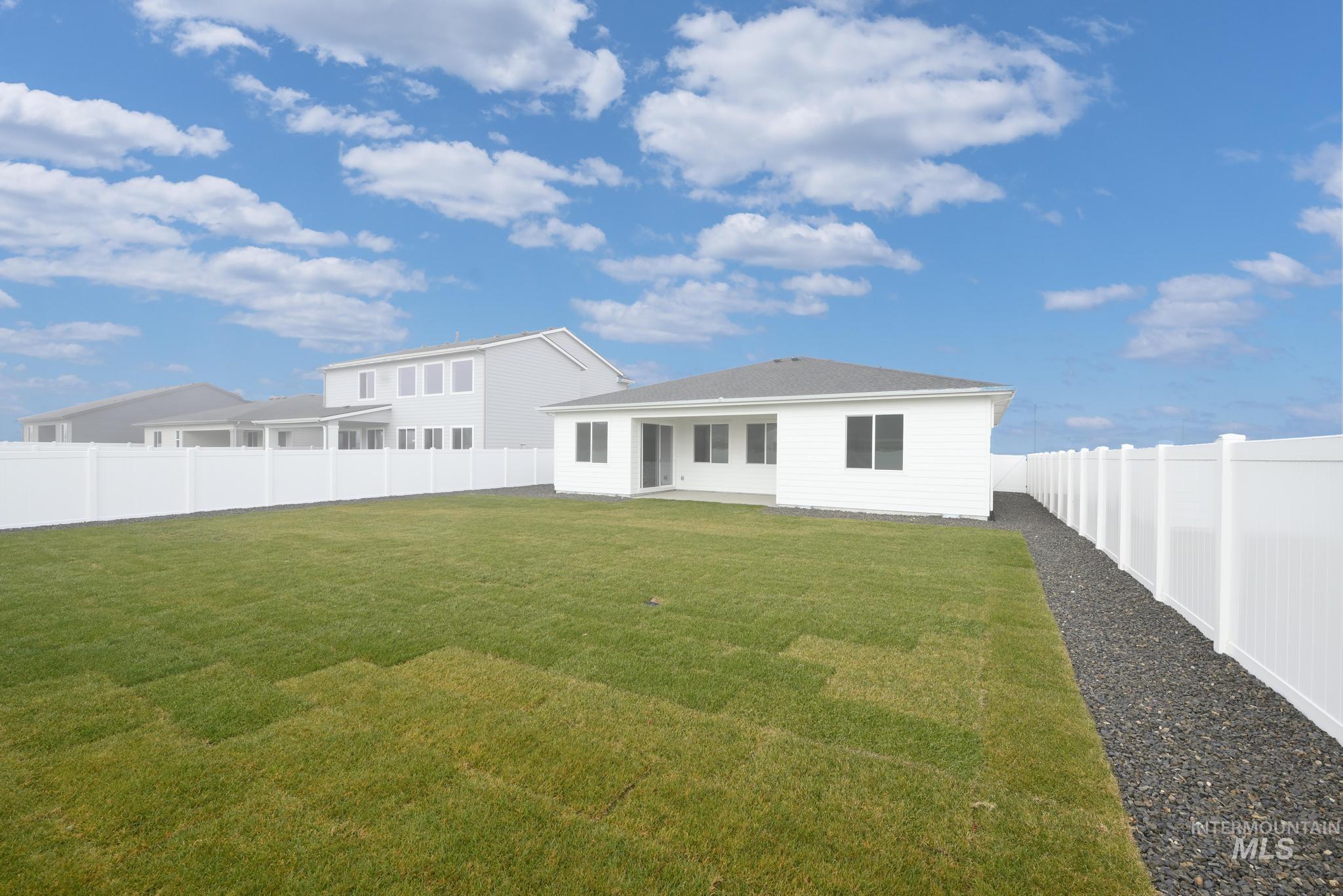 1152 N Leatherwood Way, Star, Idaho 83669, 3 Bedrooms, 2 Bathrooms, Residential For Sale, Price $529,000,MLS 98996427