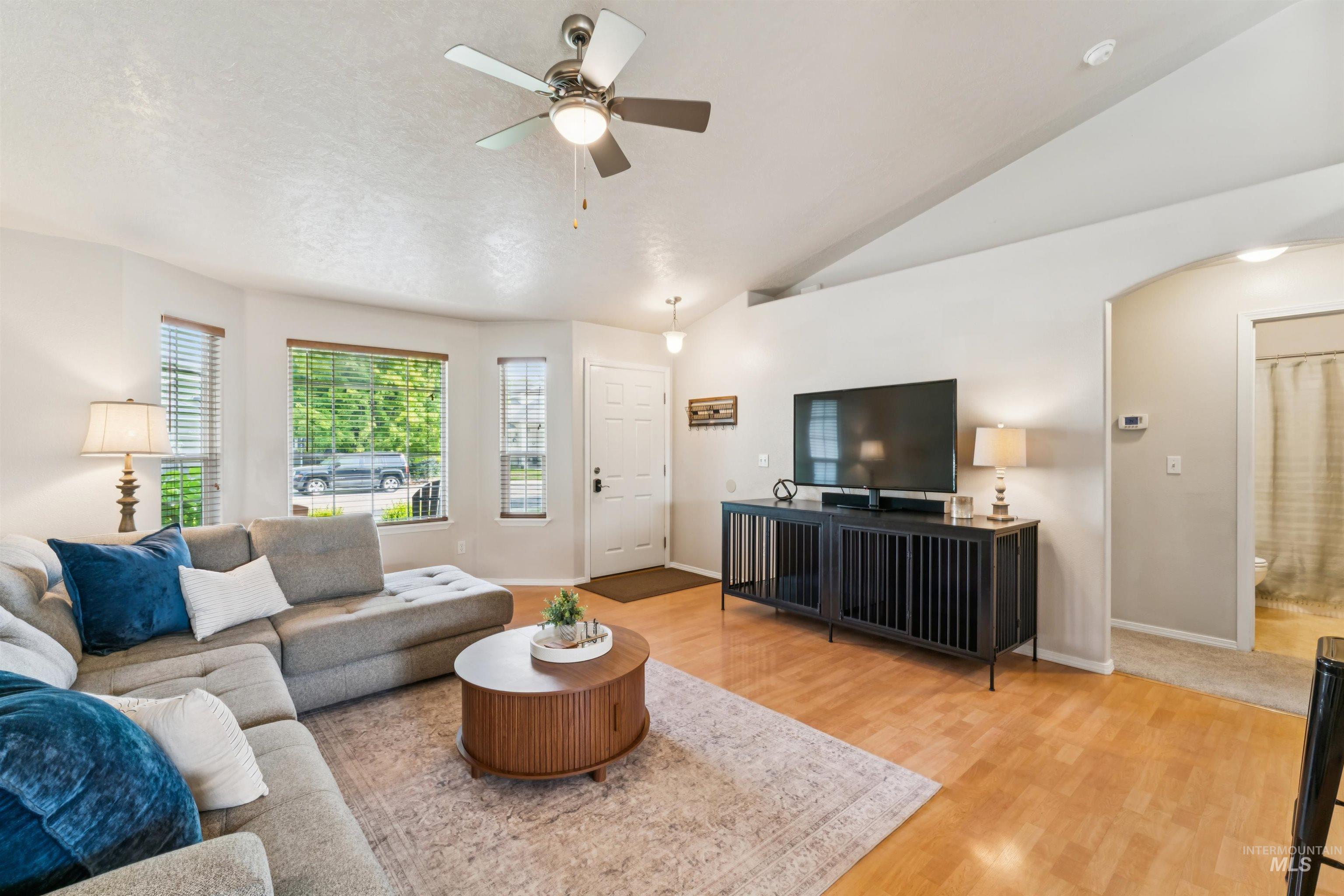 8655 W Dulcimer St., Boise, Idaho 83709, 3 Bedrooms, 2 Bathrooms, Residential For Sale, Price $424,999, 98996428