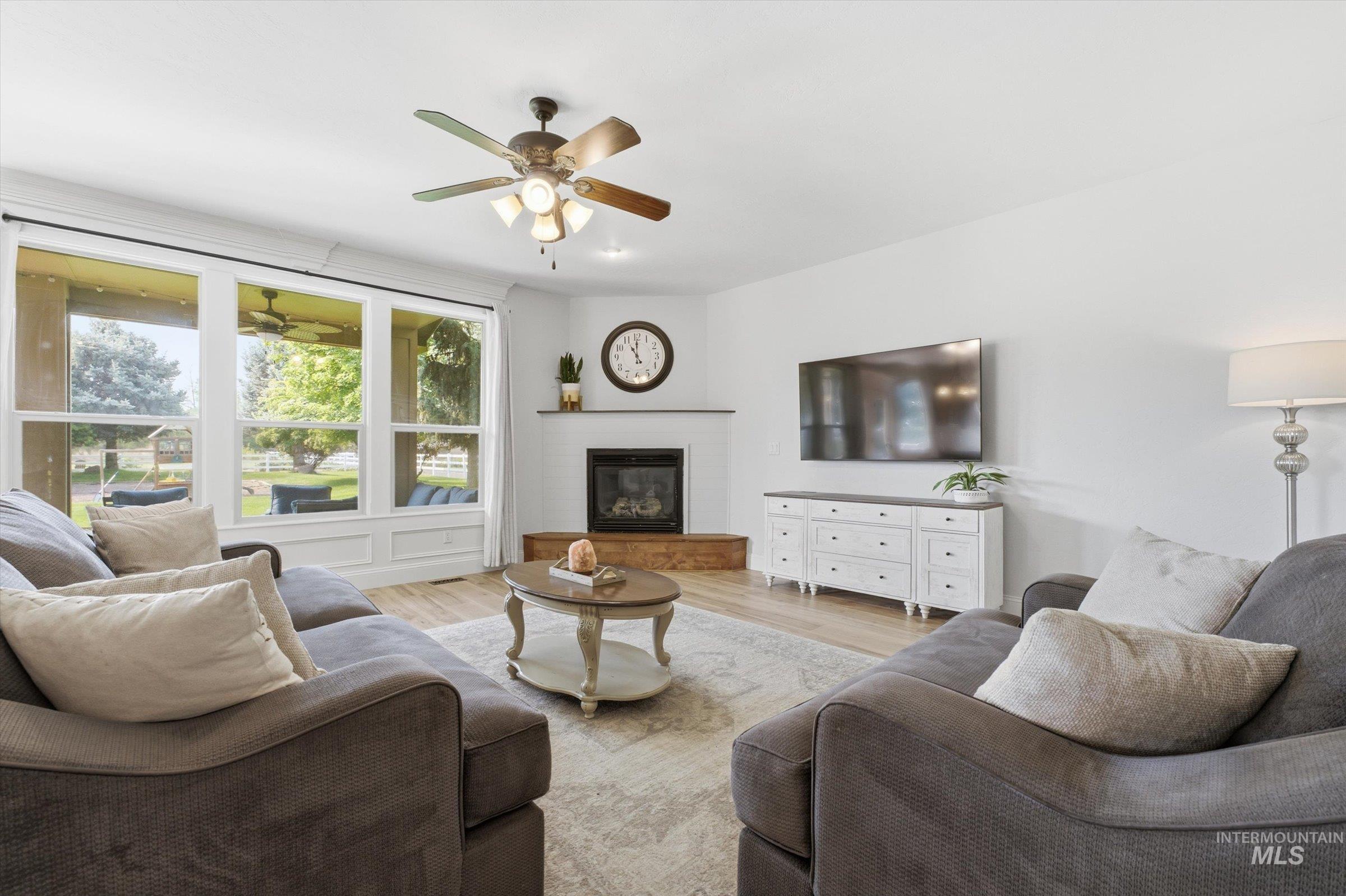 8671 Kingston Way, Middleton, Idaho 83644, 4 Bedrooms, 2.5 Bathrooms, Residential For Sale, Price $1,290,000, 98996429