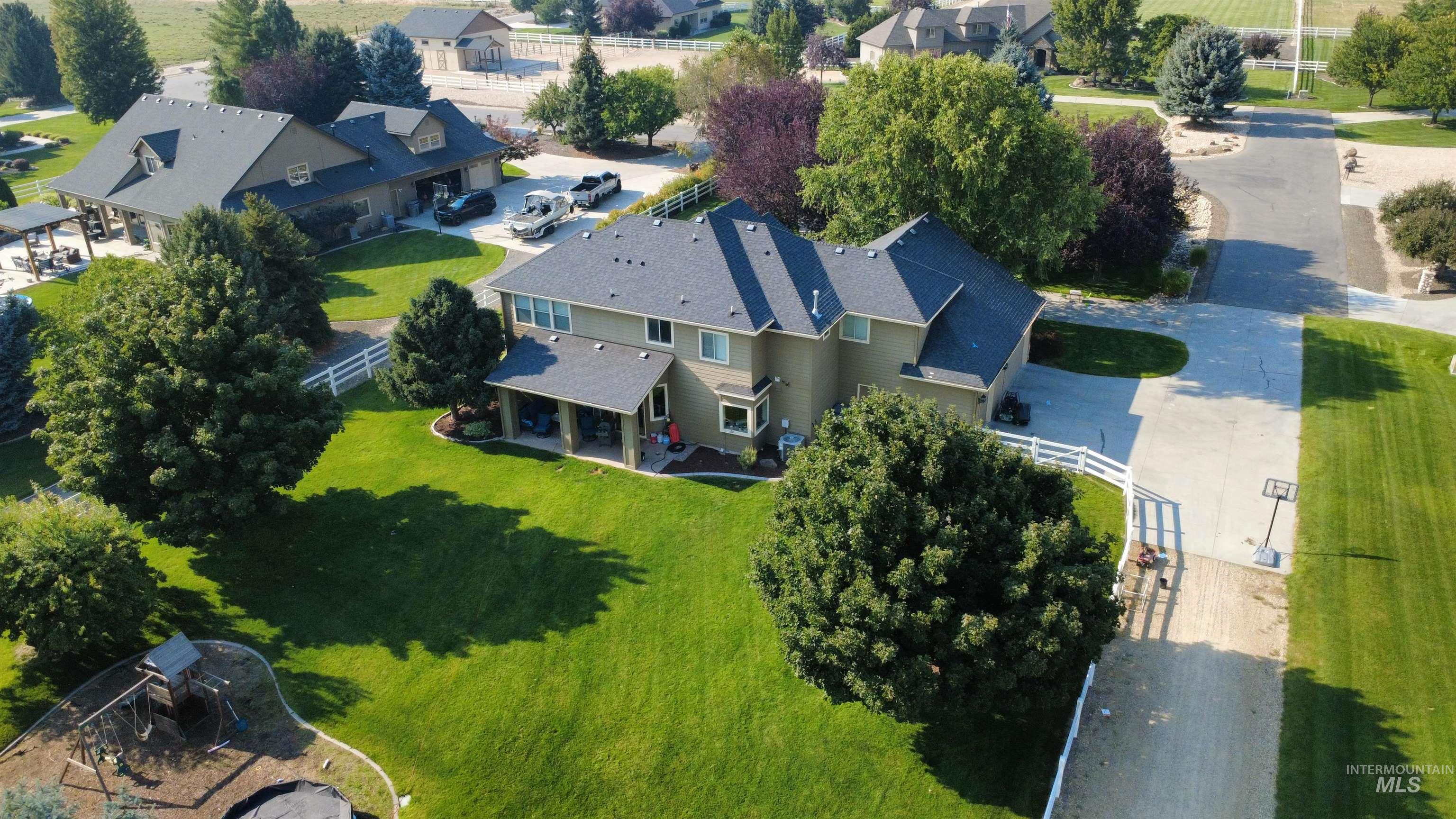 8671 Kingston Way, Middleton, Idaho 83644, 4 Bedrooms, 2.5 Bathrooms, Residential For Sale, Price $1,349,000, 98996429