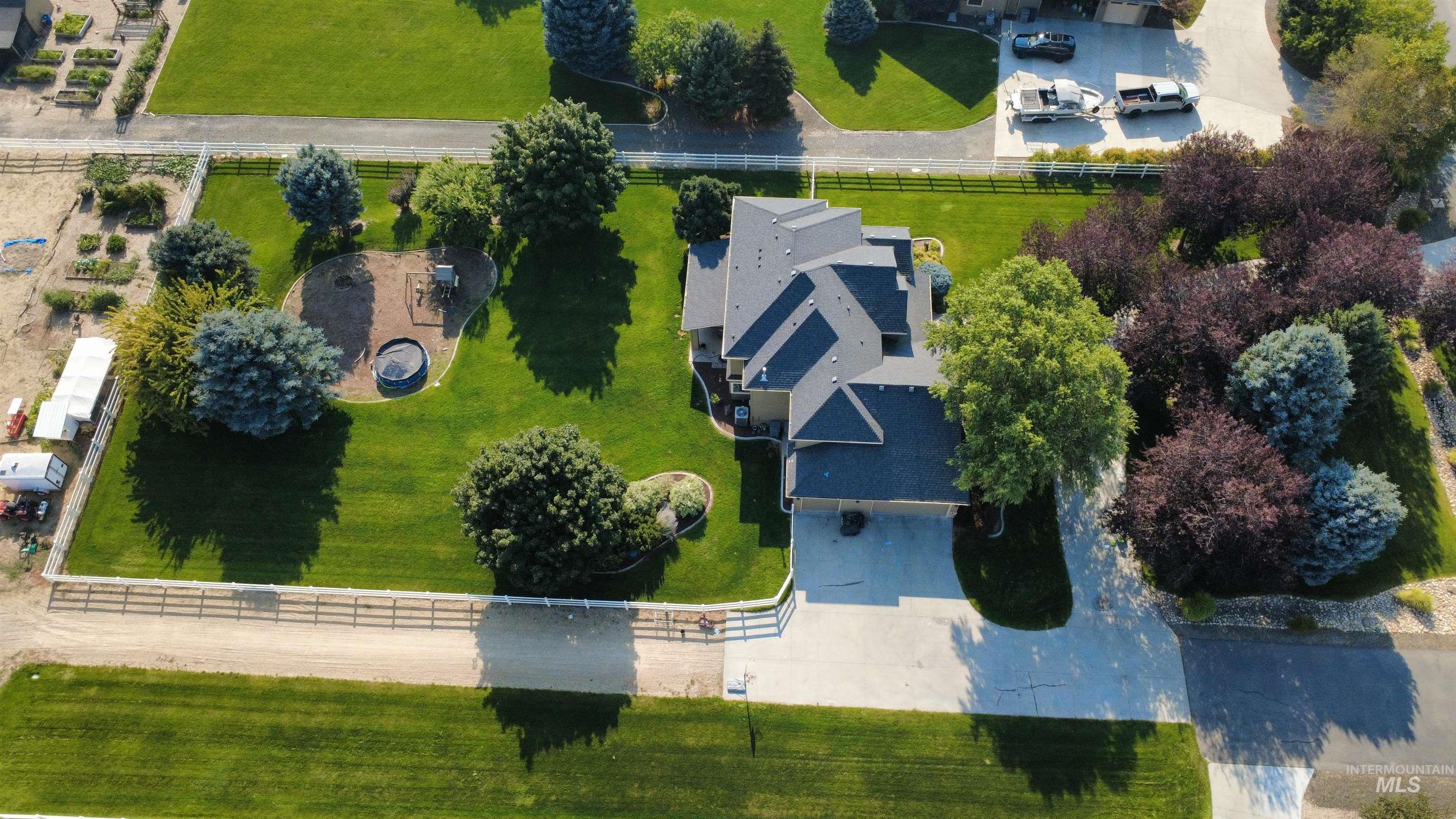 8671 Kingston Way, Middleton, Idaho 83644, 4 Bedrooms, 2.5 Bathrooms, Residential For Sale, Price $1,349,000, 98996429