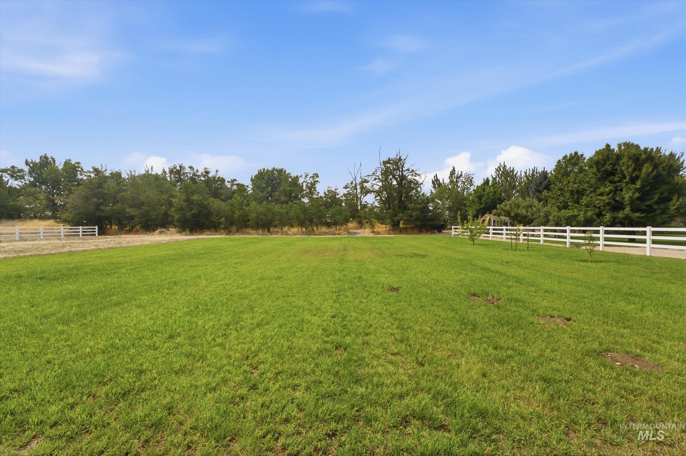 8671 Kingston Way, Middleton, Idaho 83644, 4 Bedrooms, 2.5 Bathrooms, Residential For Sale, Price $1,290,000, 98996429