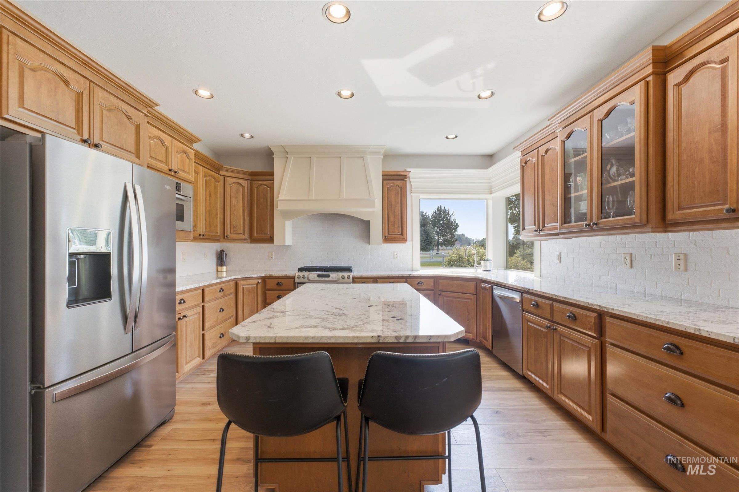 8671 Kingston Way, Middleton, Idaho 83644, 4 Bedrooms, 2.5 Bathrooms, Residential For Sale, Price $1,290,000, 98996429