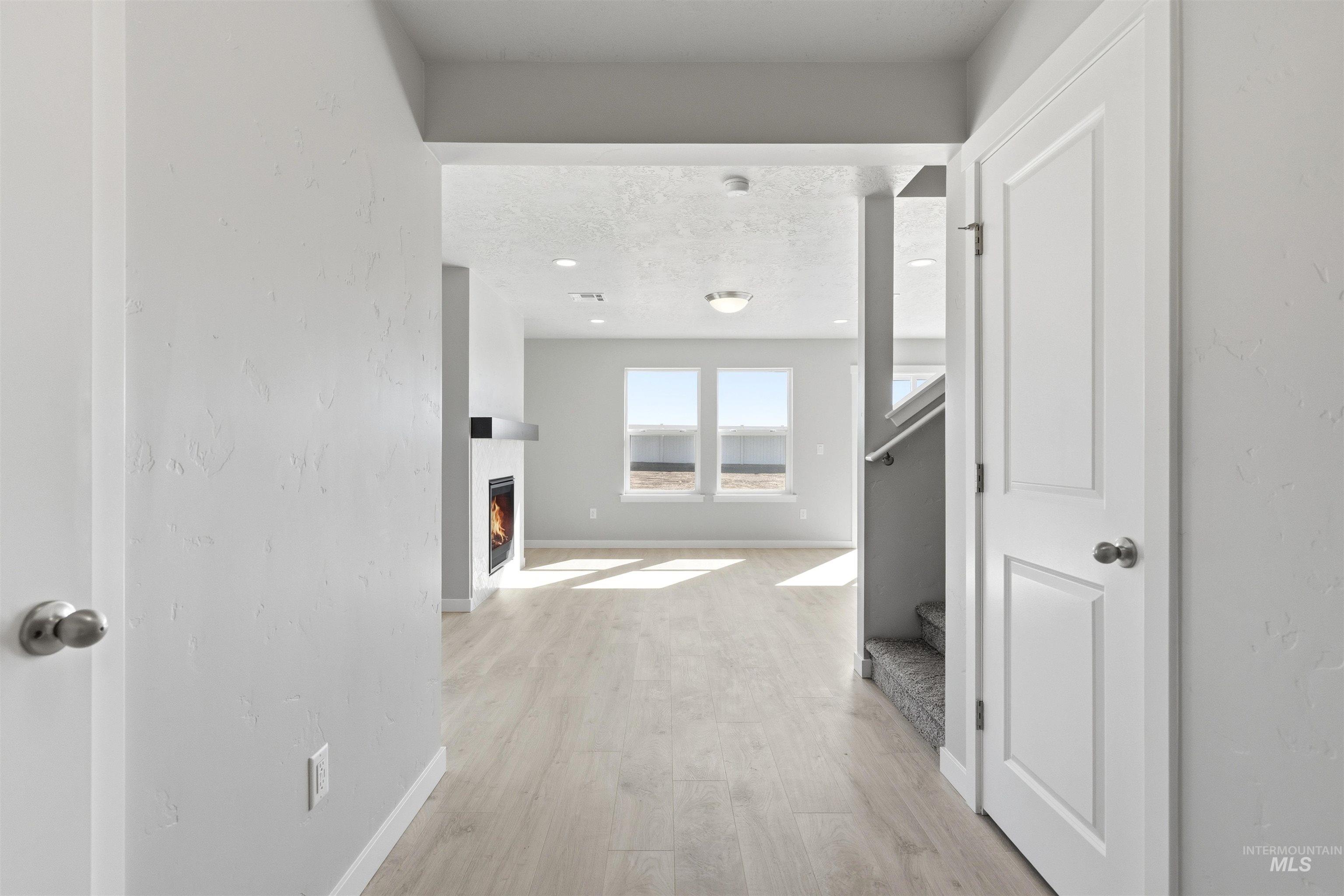 10159 Bellevue Ridge St, Nampa, Idaho 83687, 3 Bedrooms, 2.5 Bathrooms, Residential For Sale, Price $419,990, 98996431