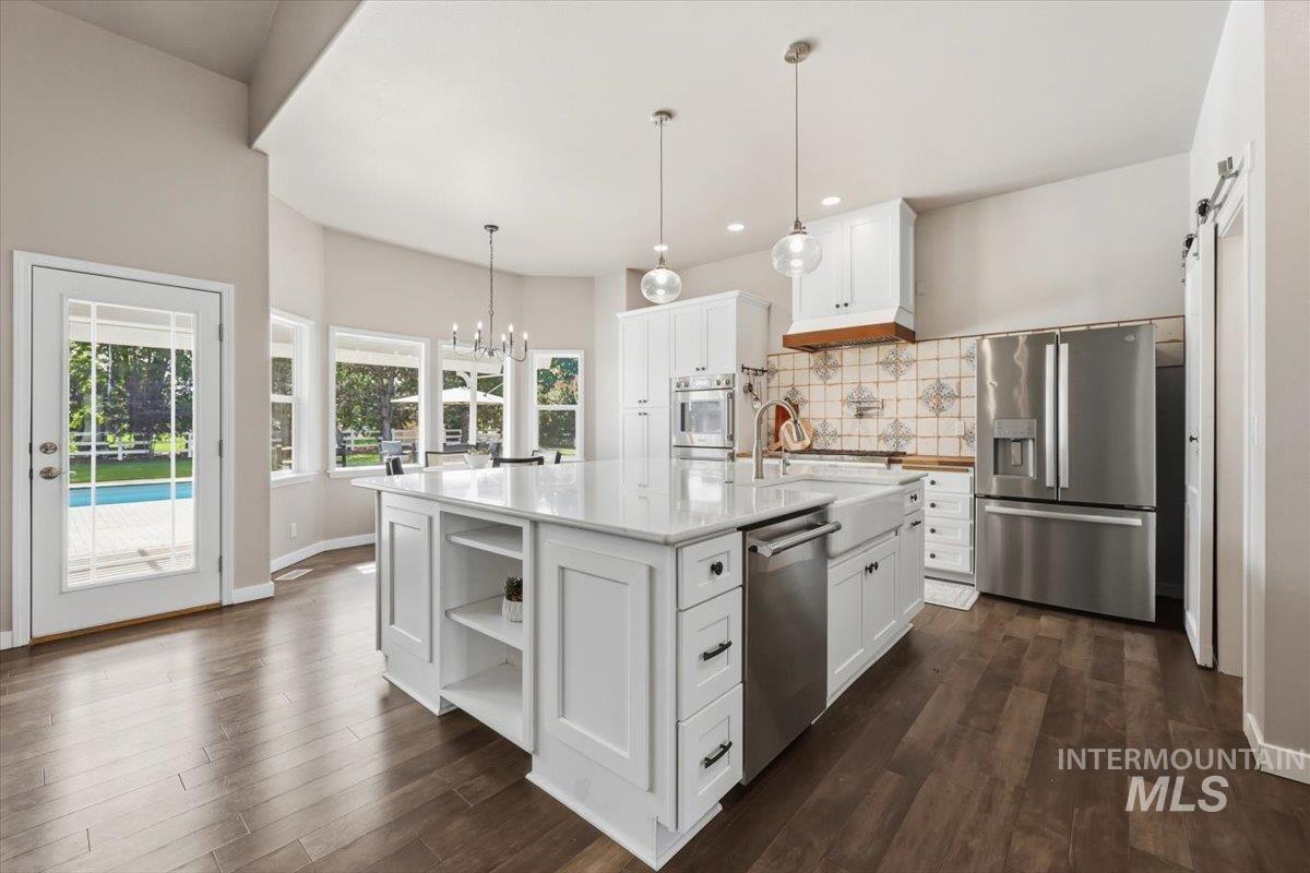 624 N Cove Colony Way, Eagle, Idaho 83616, 4 Bedrooms, 3.5 Bathrooms, Residential For Sale, Price $1,450,000, 98996432