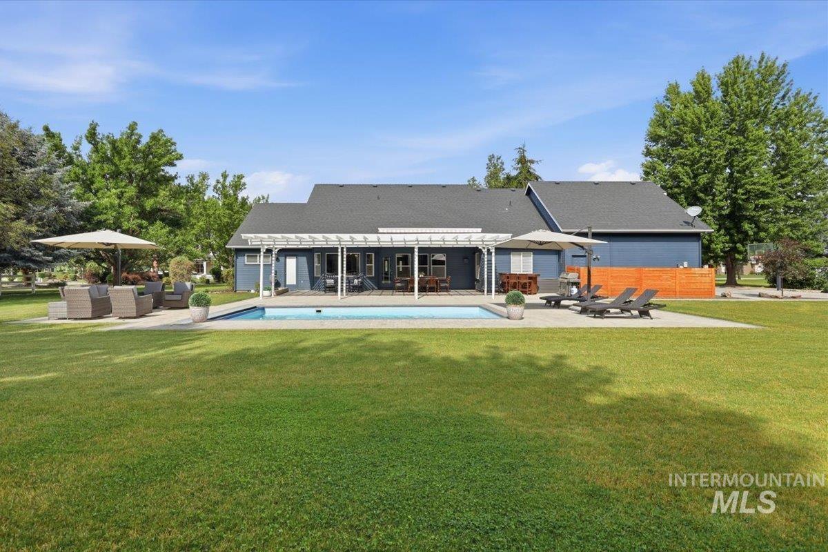624 N Cove Colony Way, Eagle, Idaho 83616, 4 Bedrooms, 3.5 Bathrooms, Residential For Sale, Price $1,450,000, 98996432