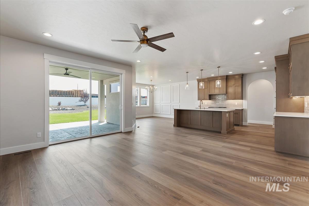 7006 E Chicken Hawk Loop, Nampa, Idaho 83686, 4 Bedrooms, 2.5 Bathrooms, Residential For Sale, Price $869,900,MLS 98996435