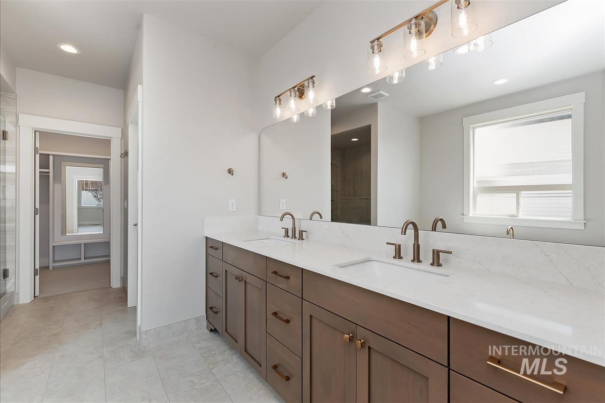 7006 E Chicken Hawk Loop, Nampa, Idaho 83686, 4 Bedrooms, 2.5 Bathrooms, Residential For Sale, Price $869,900,MLS 98996435