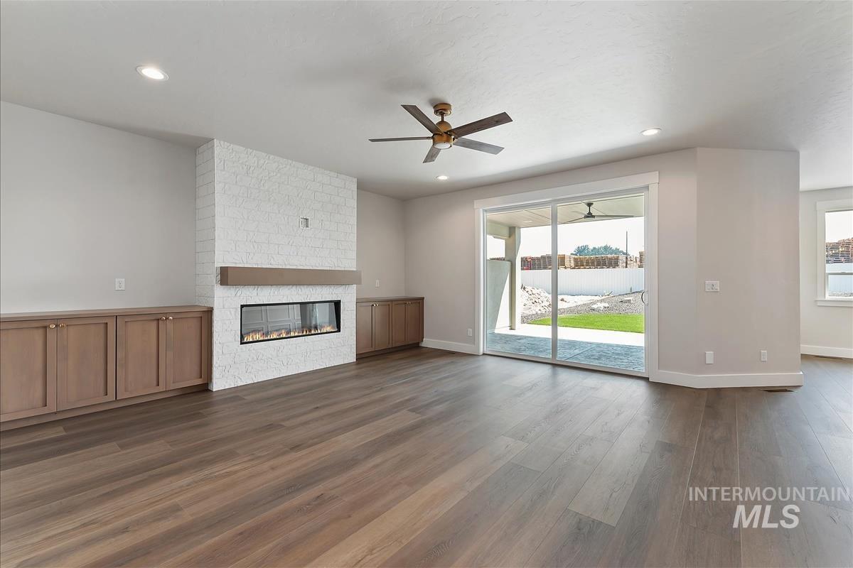 7006 E Chicken Hawk Loop, Nampa, Idaho 83686, 4 Bedrooms, 2.5 Bathrooms, Residential For Sale, Price $869,900,MLS 98996435