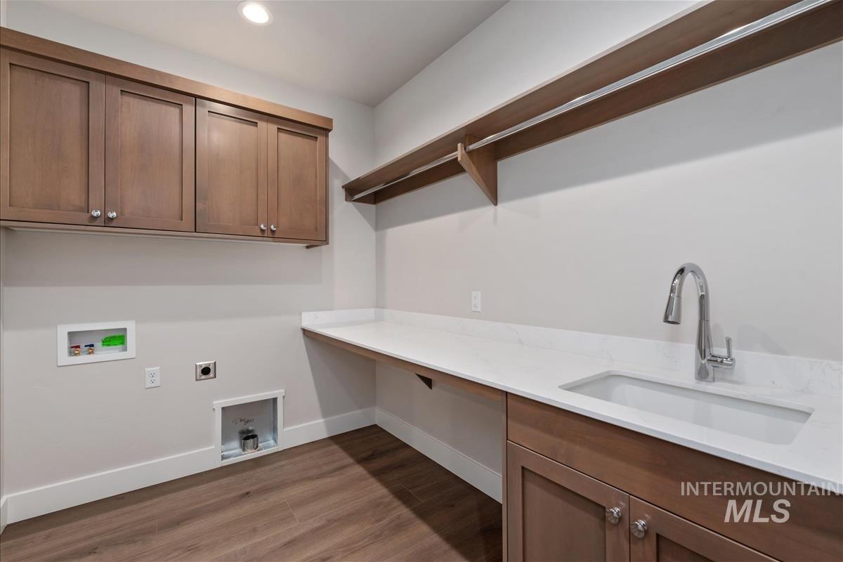7006 E Chicken Hawk Loop, Nampa, Idaho 83686, 4 Bedrooms, 2.5 Bathrooms, Residential For Sale, Price $869,900,MLS 98996435