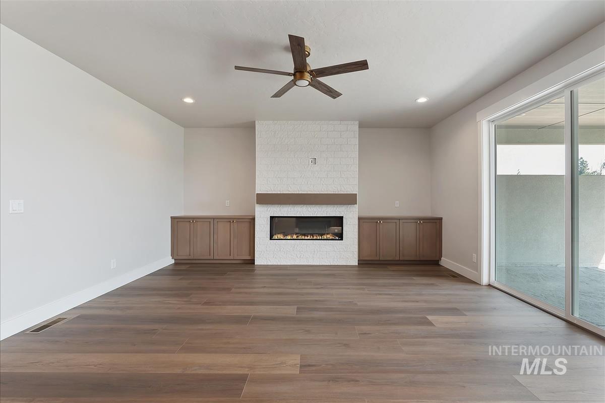 7006 E Chicken Hawk Loop, Nampa, Idaho 83686, 4 Bedrooms, 2.5 Bathrooms, Residential For Sale, Price $869,900,MLS 98996435