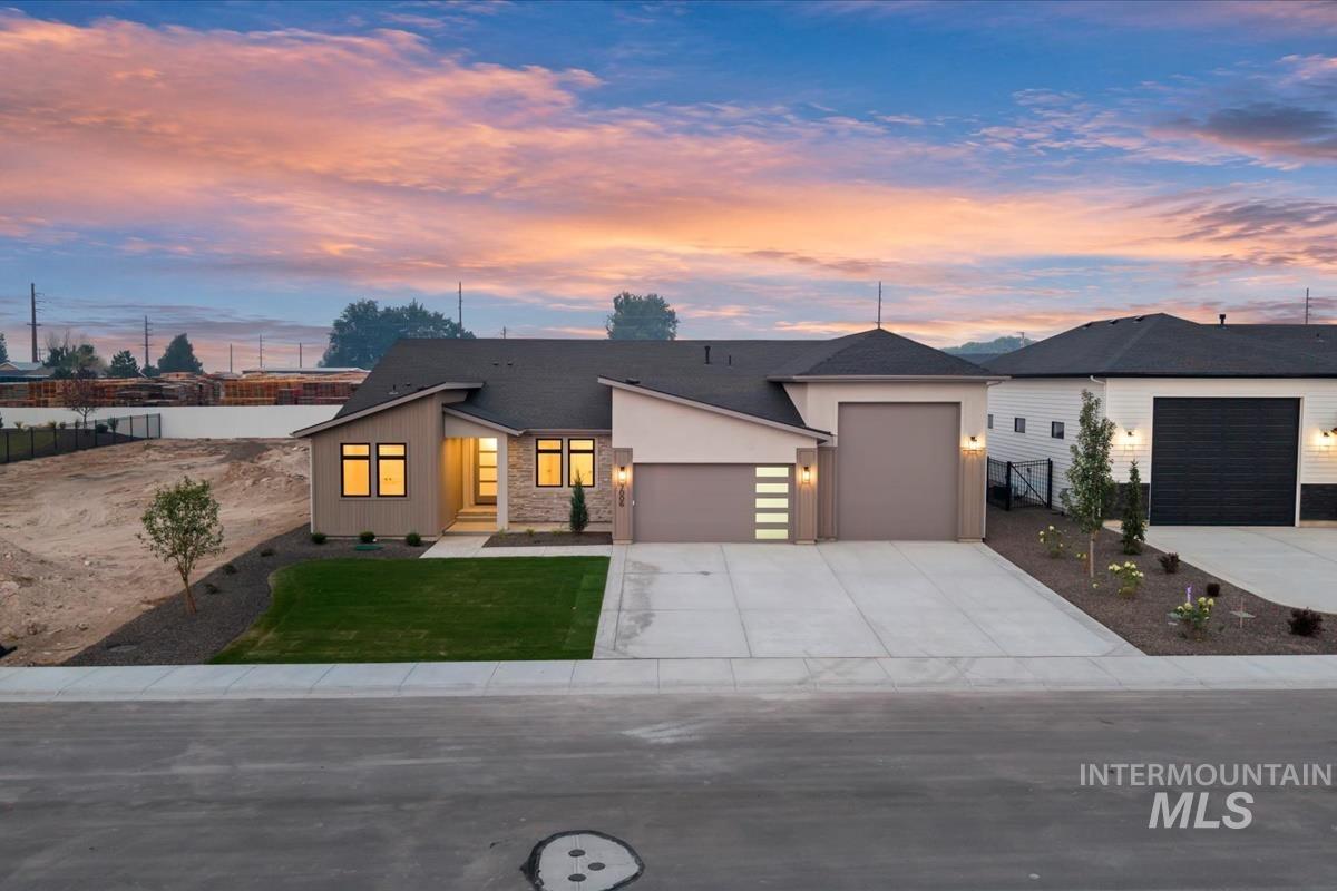 7006 E Chicken Hawk Loop, Nampa, Idaho 83686, 4 Bedrooms, 2.5 Bathrooms, Residential For Sale, Price $869,900,MLS 98996435
