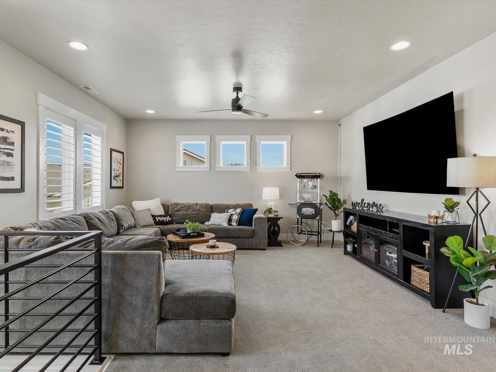 10421 W Otter Rock Dr, Star, Idaho 83669, 4 Bedrooms, 3.5 Bathrooms, Residential For Sale, Price $1,699,000, 98996442