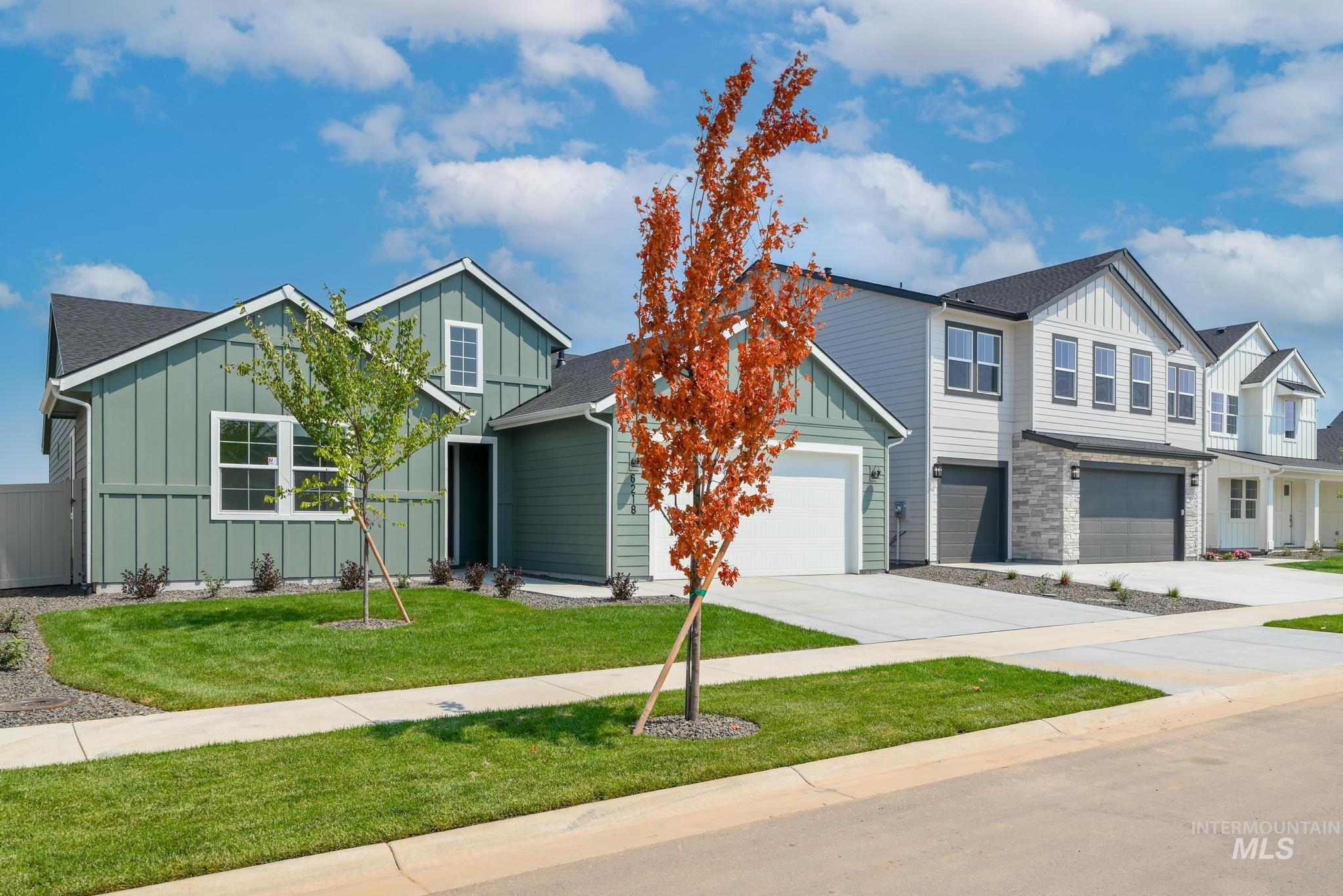 6218 W Snow Currant St, Meridian, Idaho 83646, 3 Bedrooms, 2 Bathrooms, Residential For Sale, Price $559,000,MLS 98996443