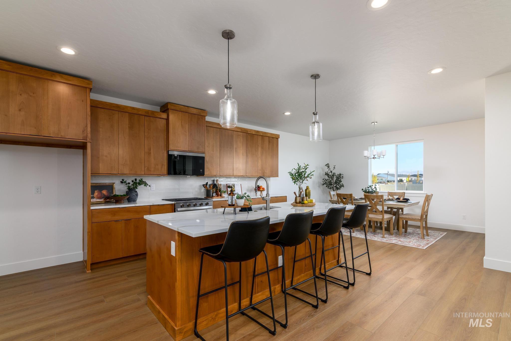 6145 W Snow Currant St, Meridian, Idaho 83646, 3 Bedrooms, 2 Bathrooms, Residential For Sale, Price $549,000,MLS 98996444