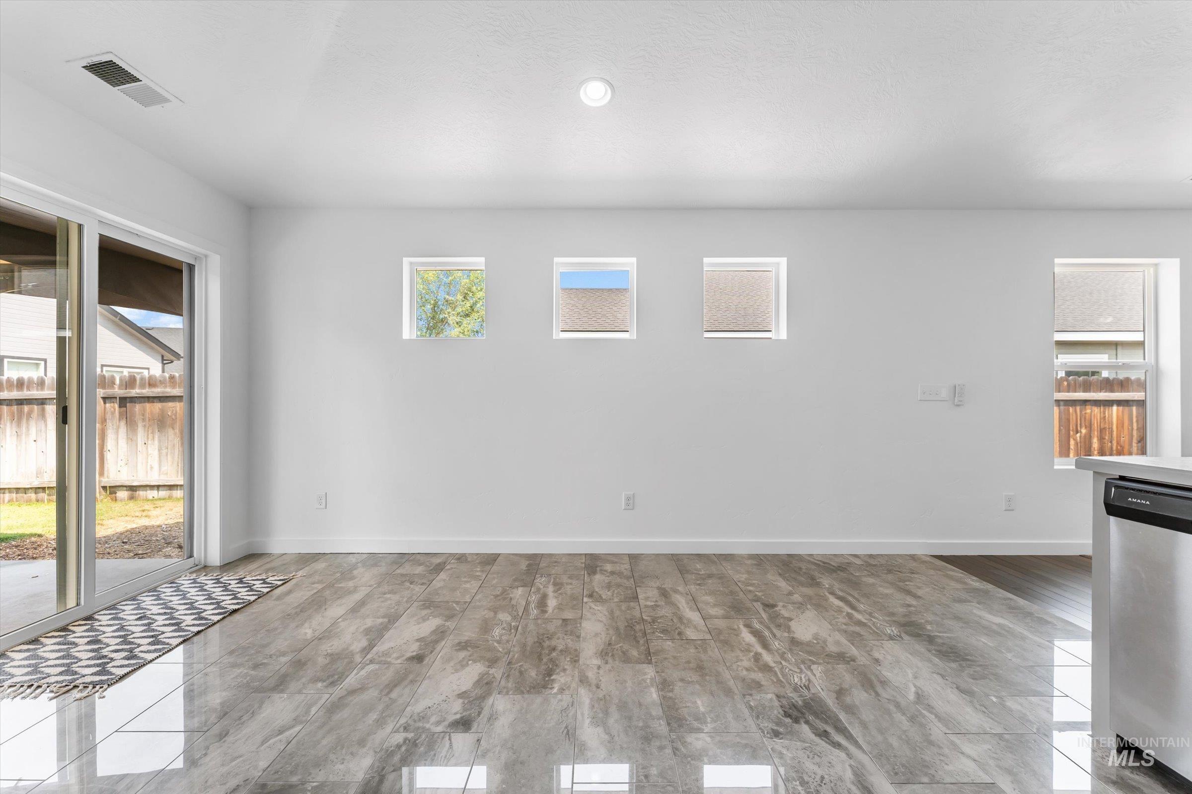 12634 W Kempshire Ct., Star, Idaho 83669, 4 Bedrooms, 2 Bathrooms, Residential For Sale, Price $450,000,MLS 98996446