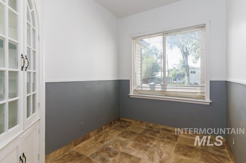 730 E Cedar St, Pocatello, Idaho 83201, 2 Bedrooms, 1 Bathroom, Residential For Sale, Price $250,000, 98996451