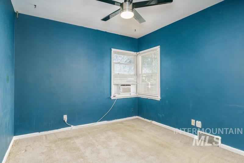 730 E Cedar St, Pocatello, Idaho 83201, 2 Bedrooms, 1 Bathroom, Residential For Sale, Price $250,000, 98996451