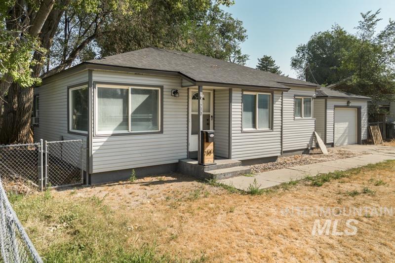 730 E Cedar St, Pocatello, Idaho 83201, 2 Bedrooms, 1 Bathroom, Residential For Sale, Price $250,000, 98996451