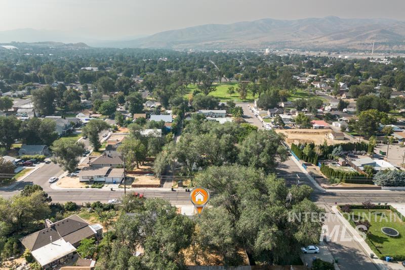 730 E Cedar St, Pocatello, Idaho 83201, 2 Bedrooms, 1 Bathroom, Residential For Sale, Price $250,000, 98996451