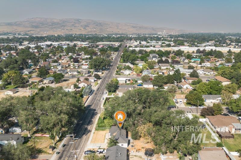730 E Cedar St, Pocatello, Idaho 83201, 2 Bedrooms, 1 Bathroom, Residential For Sale, Price $250,000, 98996451