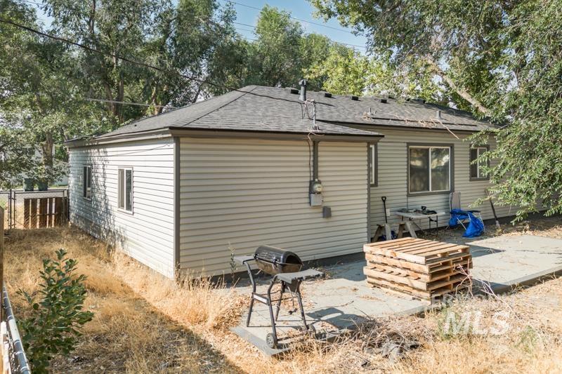 730 E Cedar St, Pocatello, Idaho 83201, 2 Bedrooms, 1 Bathroom, Residential For Sale, Price $250,000, 98996451