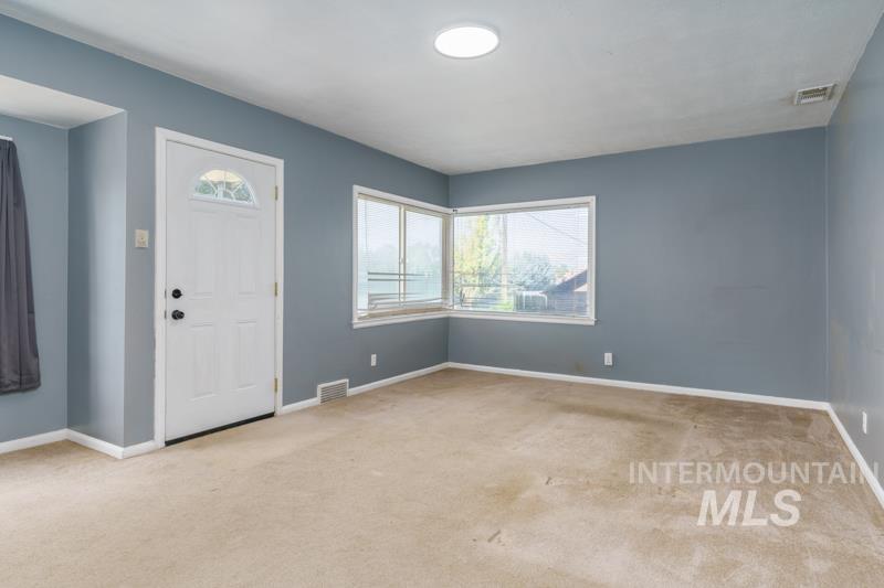 730 E Cedar St, Pocatello, Idaho 83201, 2 Bedrooms, 1 Bathroom, Residential For Sale, Price $250,000, 98996451