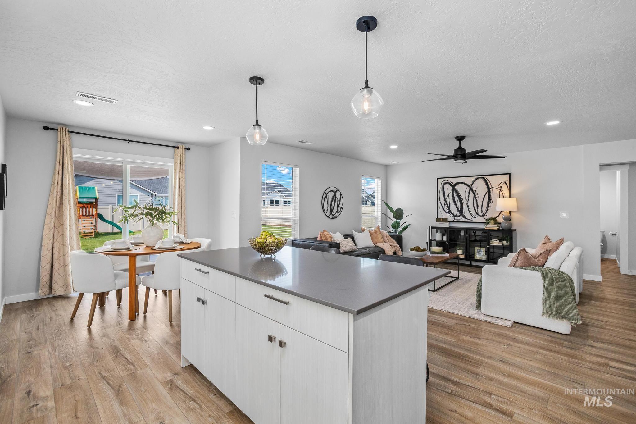 5260 E Burnte Peak St., Nampa, Idaho 83687, 5 Bedrooms, 3 Bathrooms, Residential For Sale, Price $549,990,MLS 98996452