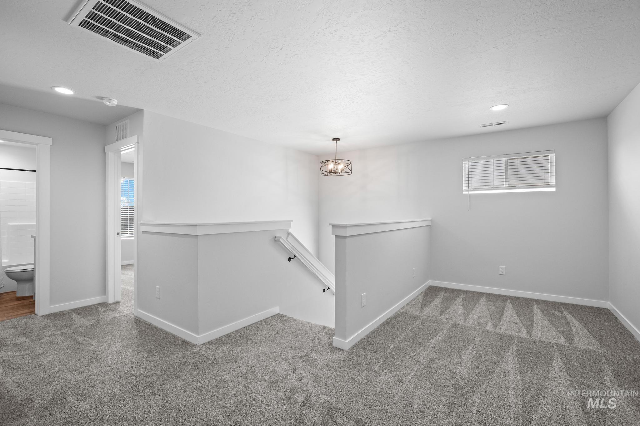 5260 E Burnte Peak St., Nampa, Idaho 83687, 5 Bedrooms, 3 Bathrooms, Residential For Sale, Price $549,990,MLS 98996452