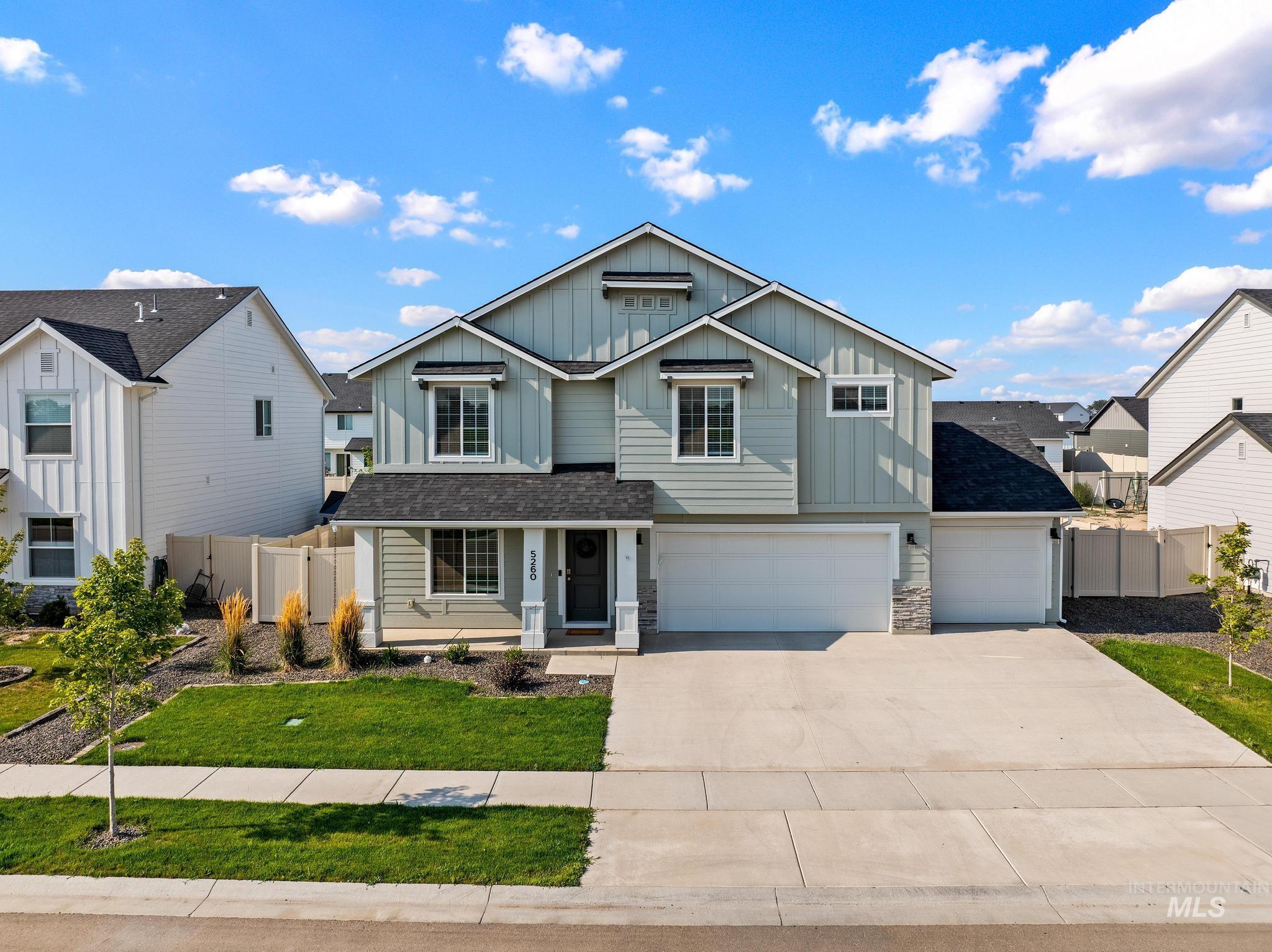 5260 E Burnte Peak St., Nampa, Idaho 83687, 5 Bedrooms, 3 Bathrooms, Residential For Sale, Price $549,990,MLS 98996452
