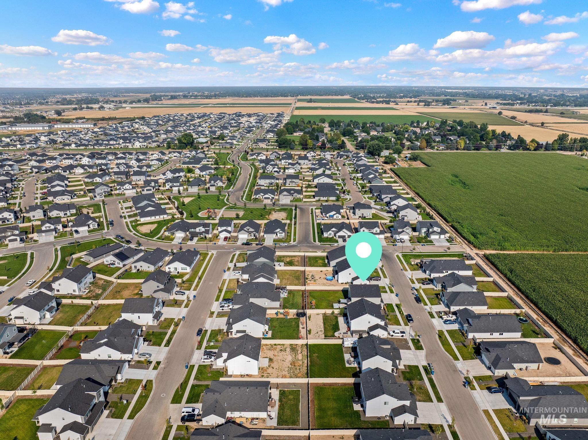 5260 E Burnte Peak St., Nampa, Idaho 83687, 5 Bedrooms, 3 Bathrooms, Residential For Sale, Price $549,990,MLS 98996452