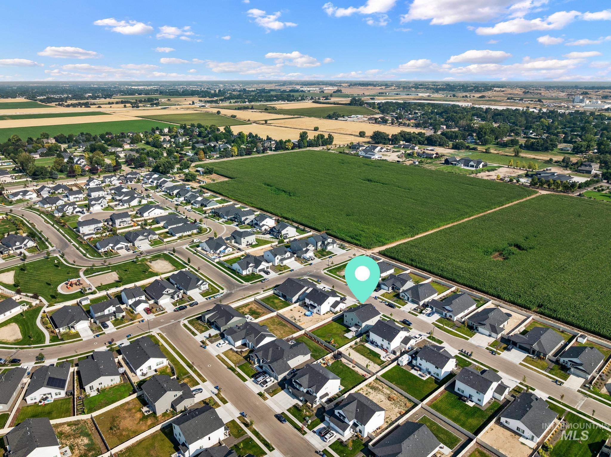 5260 E Burnte Peak St., Nampa, Idaho 83687, 5 Bedrooms, 3 Bathrooms, Residential For Sale, Price $549,990,MLS 98996452