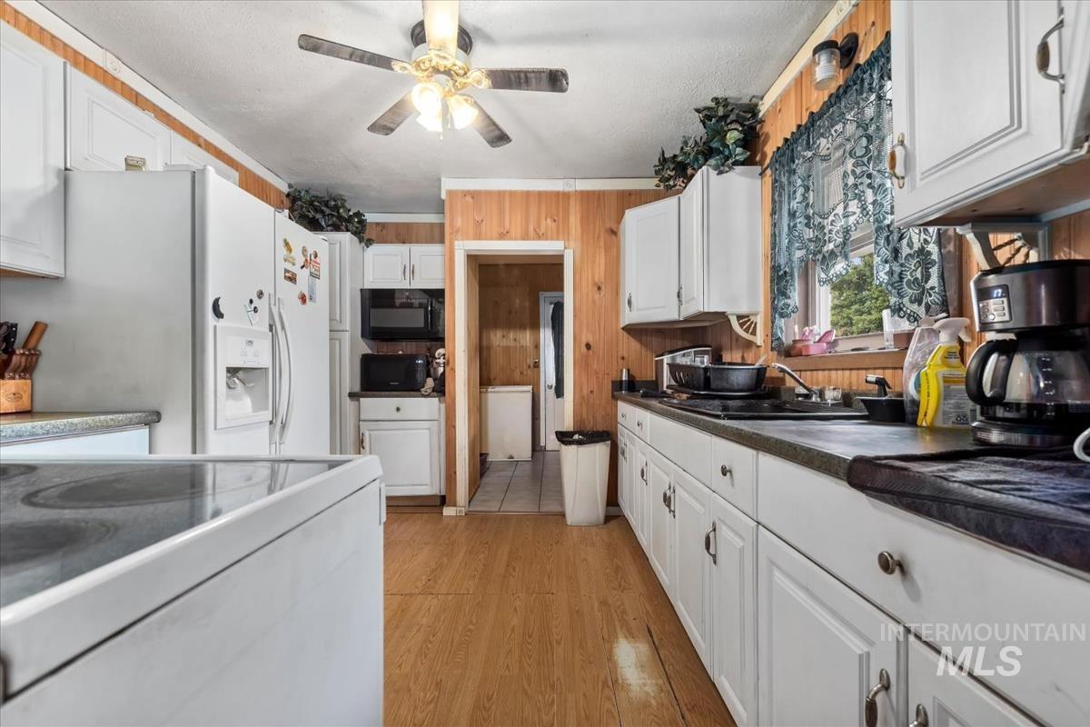 403 S Wardwell Ave, Emmett, Idaho 83617, 3 Bedrooms, 1 Bathroom, Residential For Sale, Price $224,900, 98996455