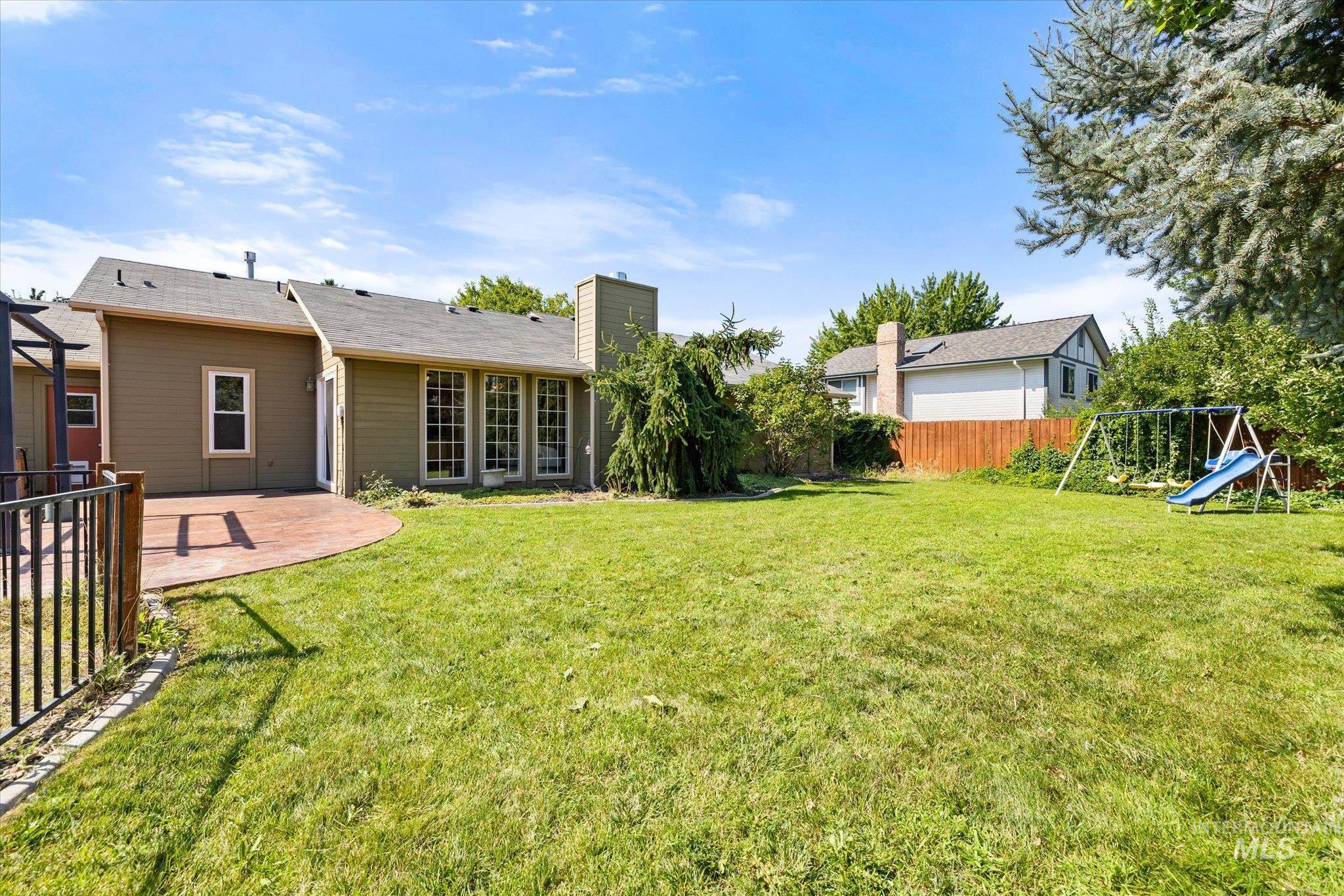 12086 W Ramrod Dr, Boise, Idaho 83713, 4 Bedrooms, 2.5 Bathrooms, Residential For Sale, Price $500,000,MLS 98996460