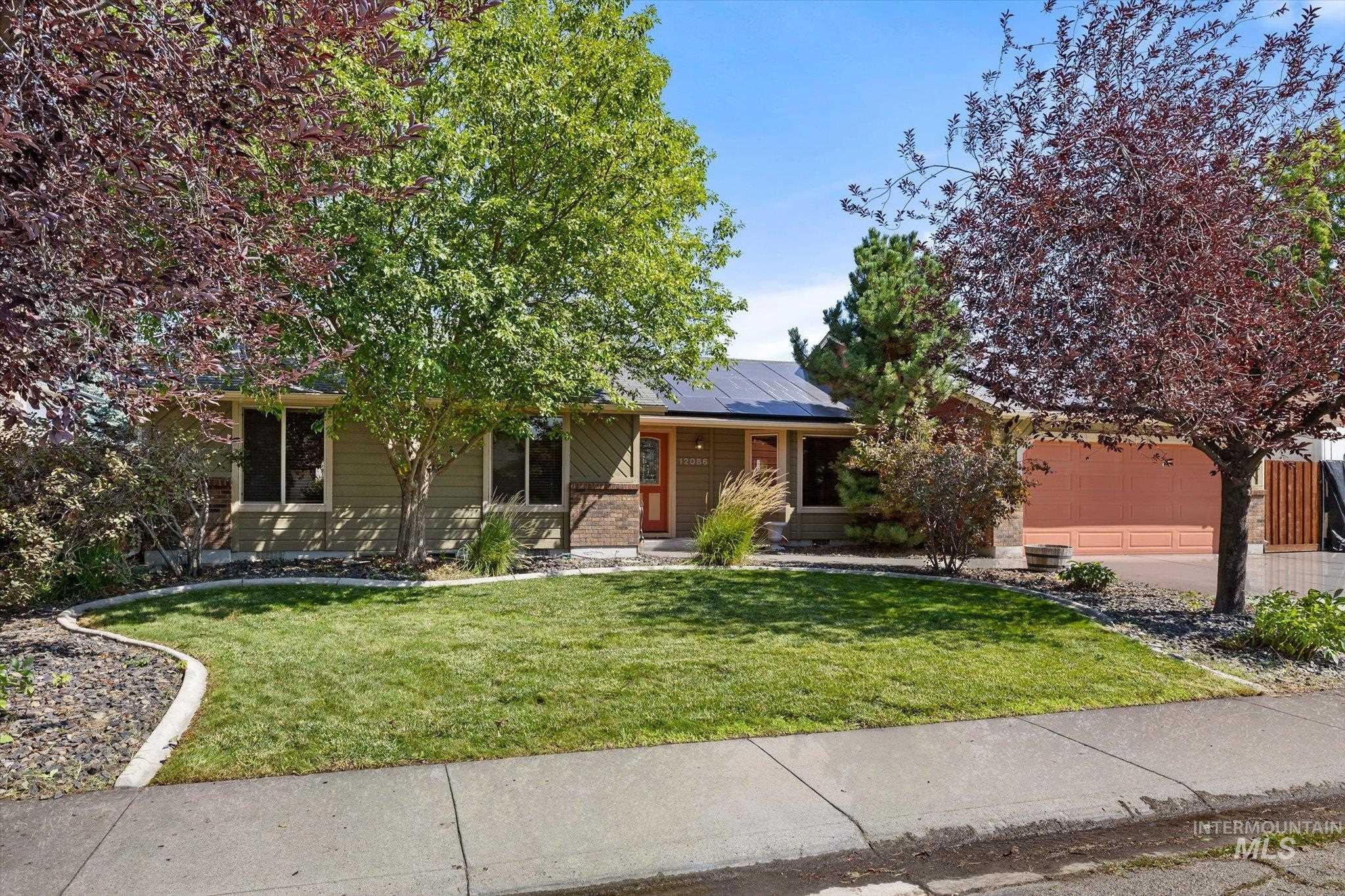 12086 W Ramrod Dr, Boise, Idaho 83713, 4 Bedrooms, 2.5 Bathrooms, Residential For Sale, Price $500,000,MLS 98996460