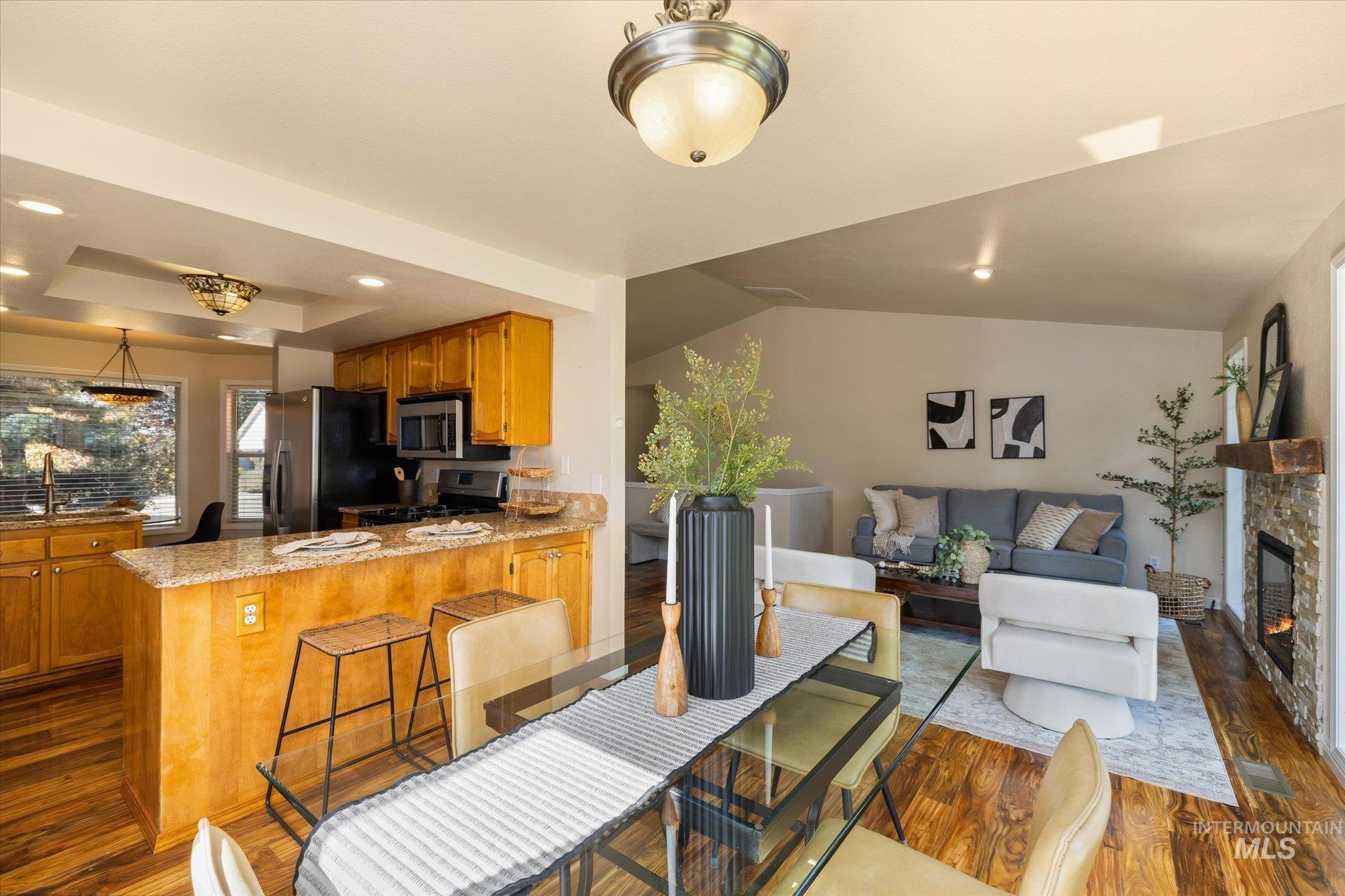 12086 W Ramrod Dr, Boise, Idaho 83713, 4 Bedrooms, 2.5 Bathrooms, Residential For Sale, Price $500,000,MLS 98996460