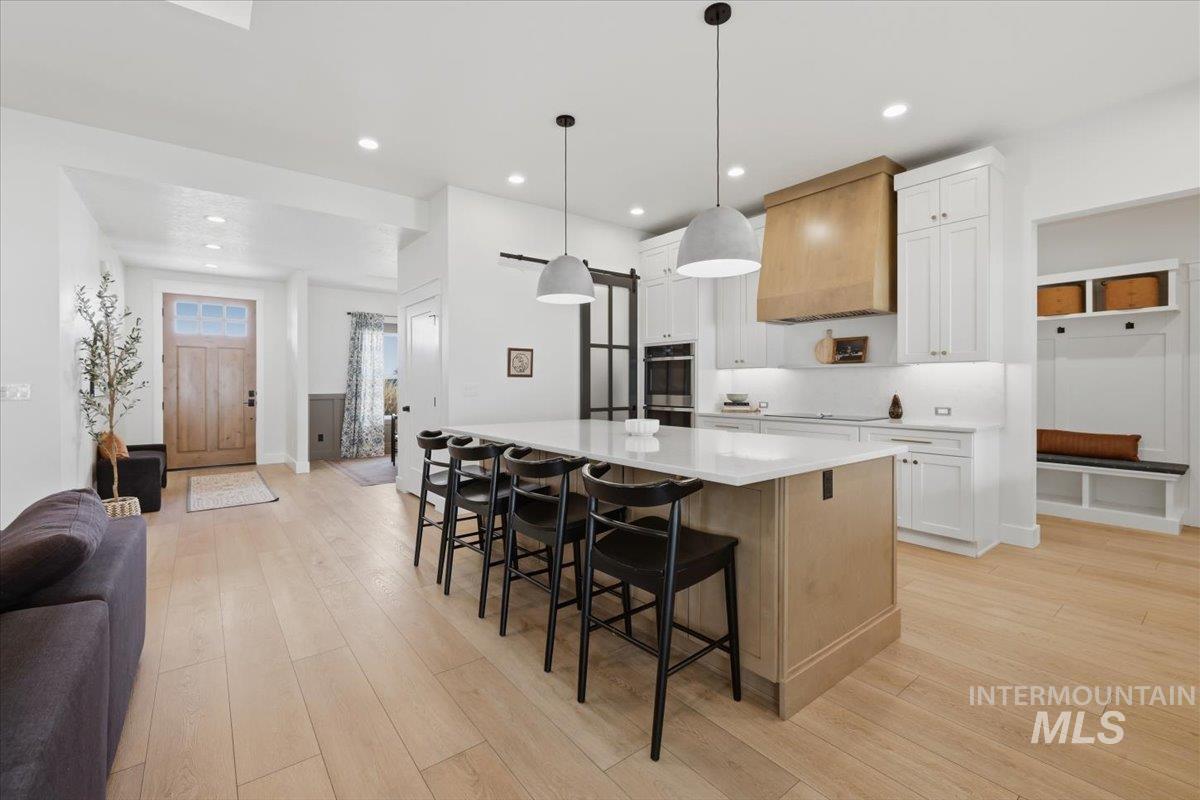 13958 Raptor Ln, Caldwell, Idaho 83607, 5 Bedrooms, 3.5 Bathrooms, Residential For Sale, Price $1,175,000,MLS 98996461