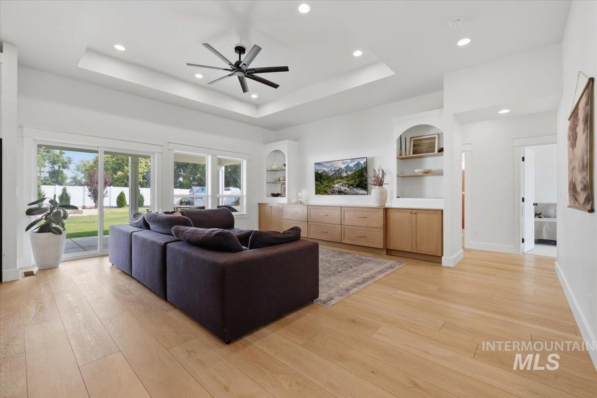 13958 Raptor Ln, Caldwell, Idaho 83607, 5 Bedrooms, 3.5 Bathrooms, Residential For Sale, Price $1,175,000,MLS 98996461