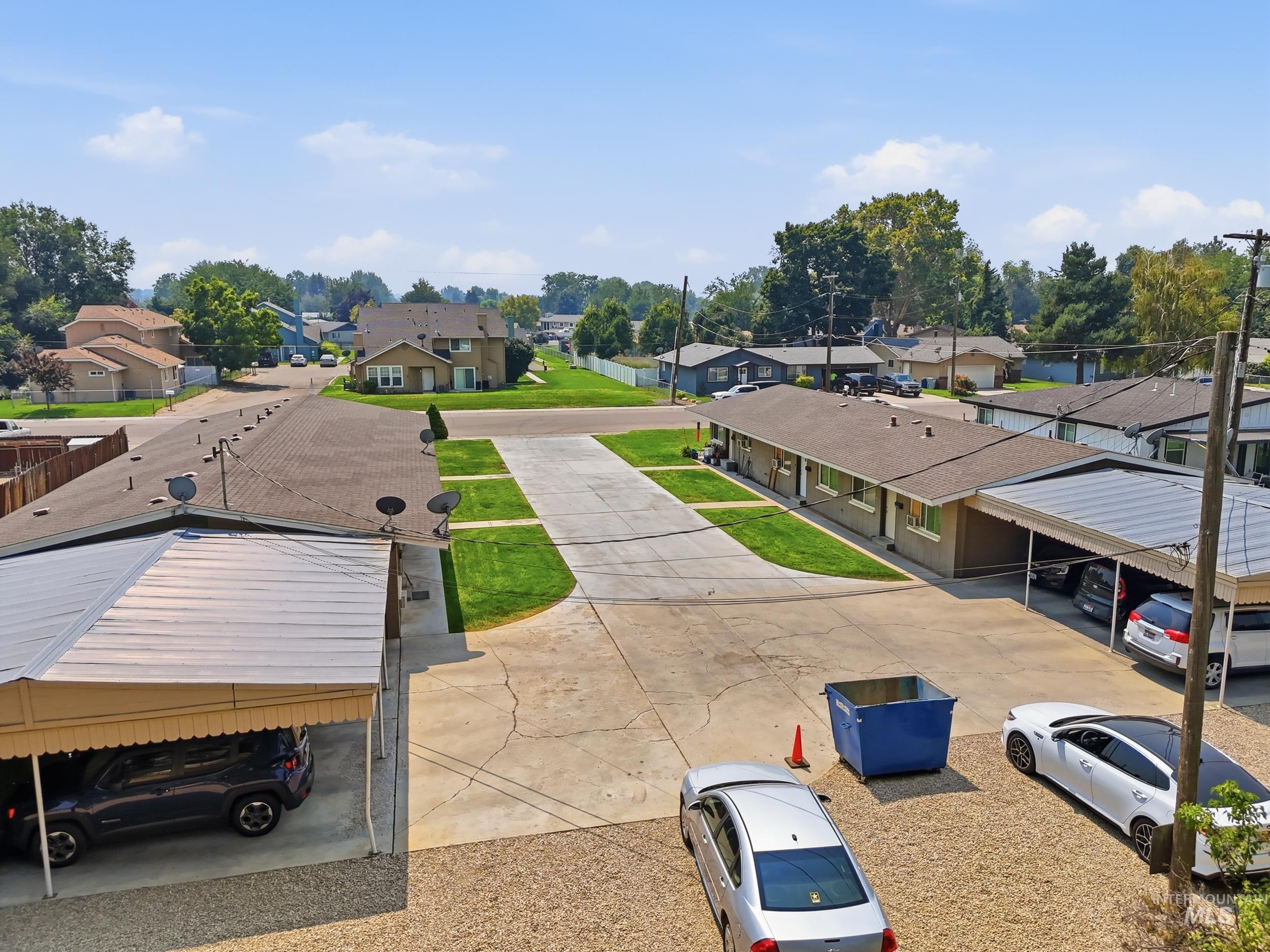 240 High st, Nampa, Idaho 83651, 2 Bedrooms, 1 Bathroom, Residential Income For Sale, Price $479,900,MLS 98996464