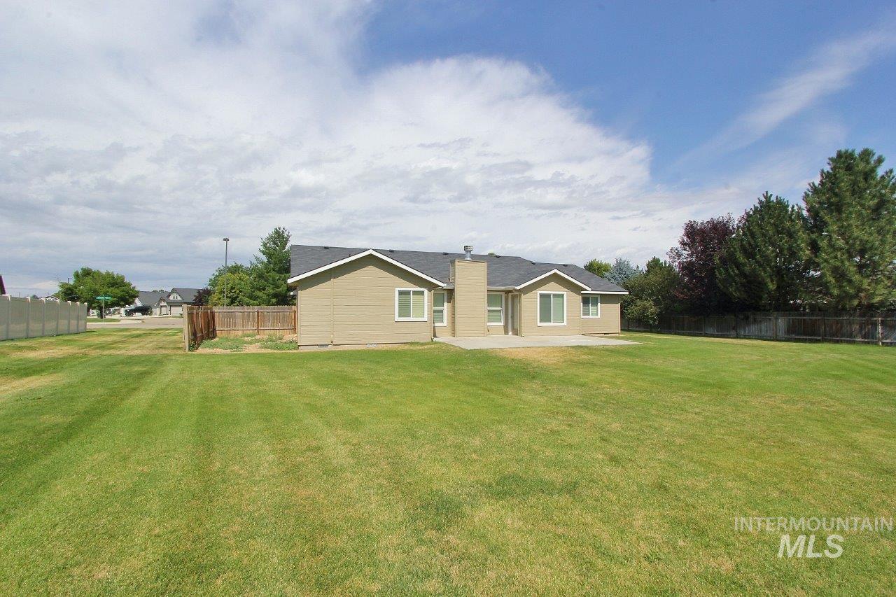 9138 S Red Delicious, Kuna, Idaho 83634, 4 Bedrooms, 3 Bathrooms, Residential For Sale, Price $509,000, 98996467