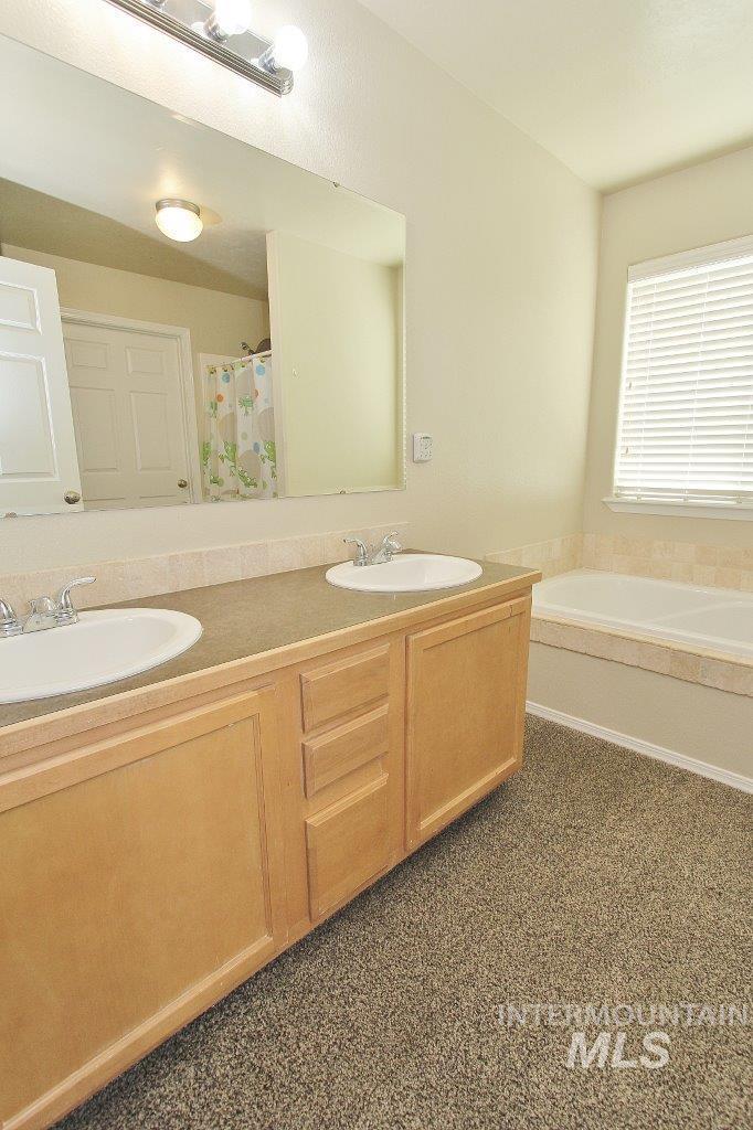 9138 S Red Delicious, Kuna, Idaho 83634, 4 Bedrooms, 3 Bathrooms, Residential For Sale, Price $509,000, 98996467