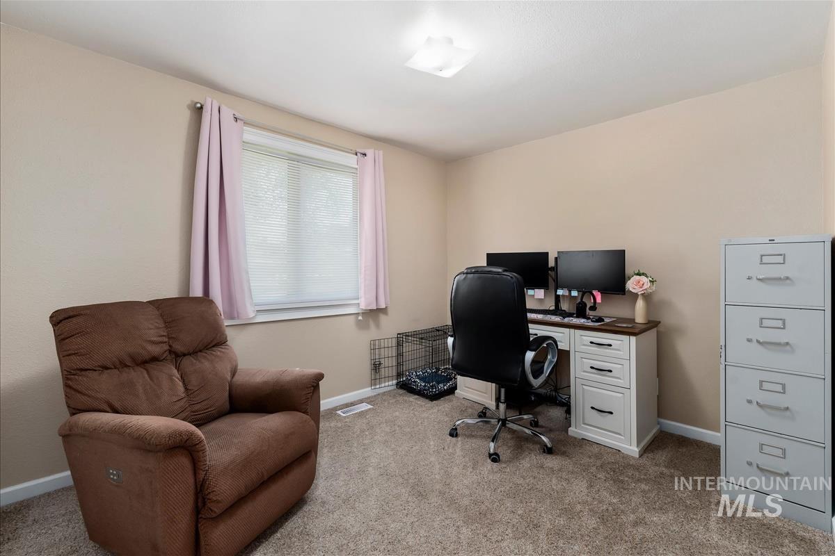 10560 W Fox Ridge Dr, Boise, Idaho 83709, 2 Bedrooms, 1 Bathroom, Residential For Sale, Price $316,900,MLS 98996469