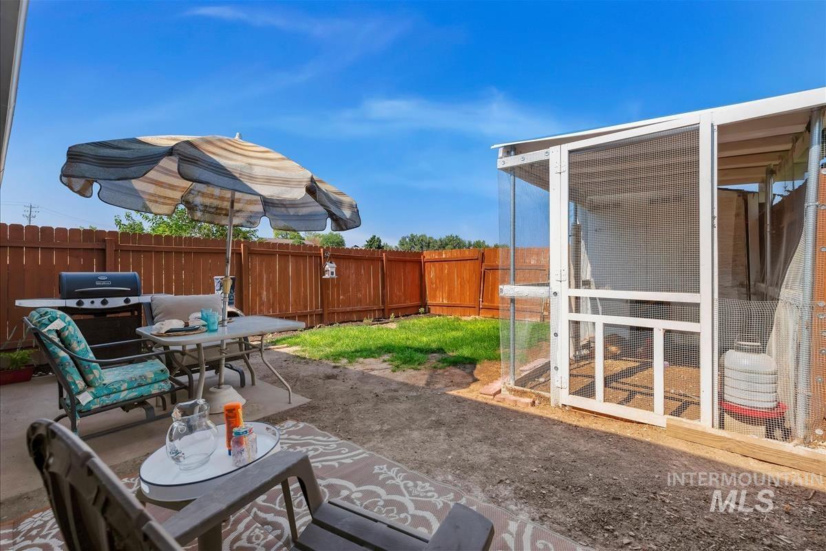 10560 W Fox Ridge Dr, Boise, Idaho 83709, 2 Bedrooms, 1 Bathroom, Residential For Sale, Price $316,900,MLS 98996469