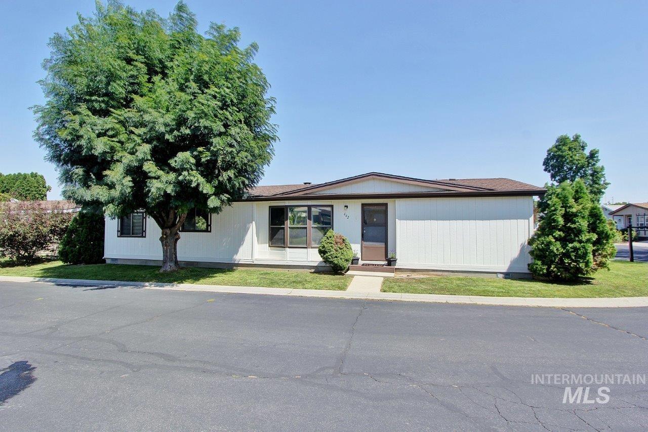 642 S Malaga, Boise, Idaho 83709, 3 Bedrooms, 2 Bathrooms, Residential For Sale, Price $350,000, 98996470