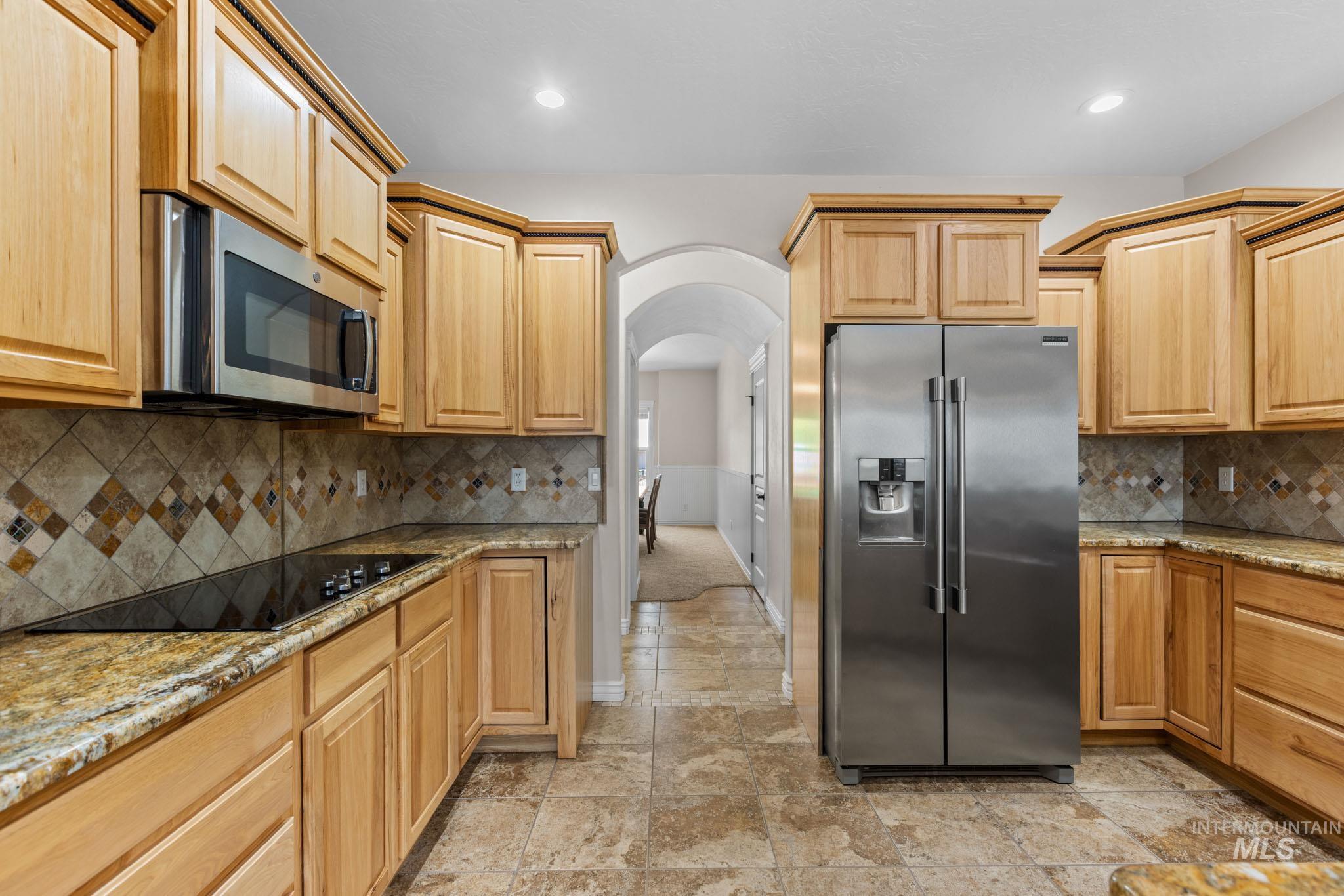 2324 S kaesemeyer Lane, Kuna, Idaho 83634, 4 Bedrooms, 2.5 Bathrooms, Residential For Sale, Price $1,499,900,MLS 98996472
