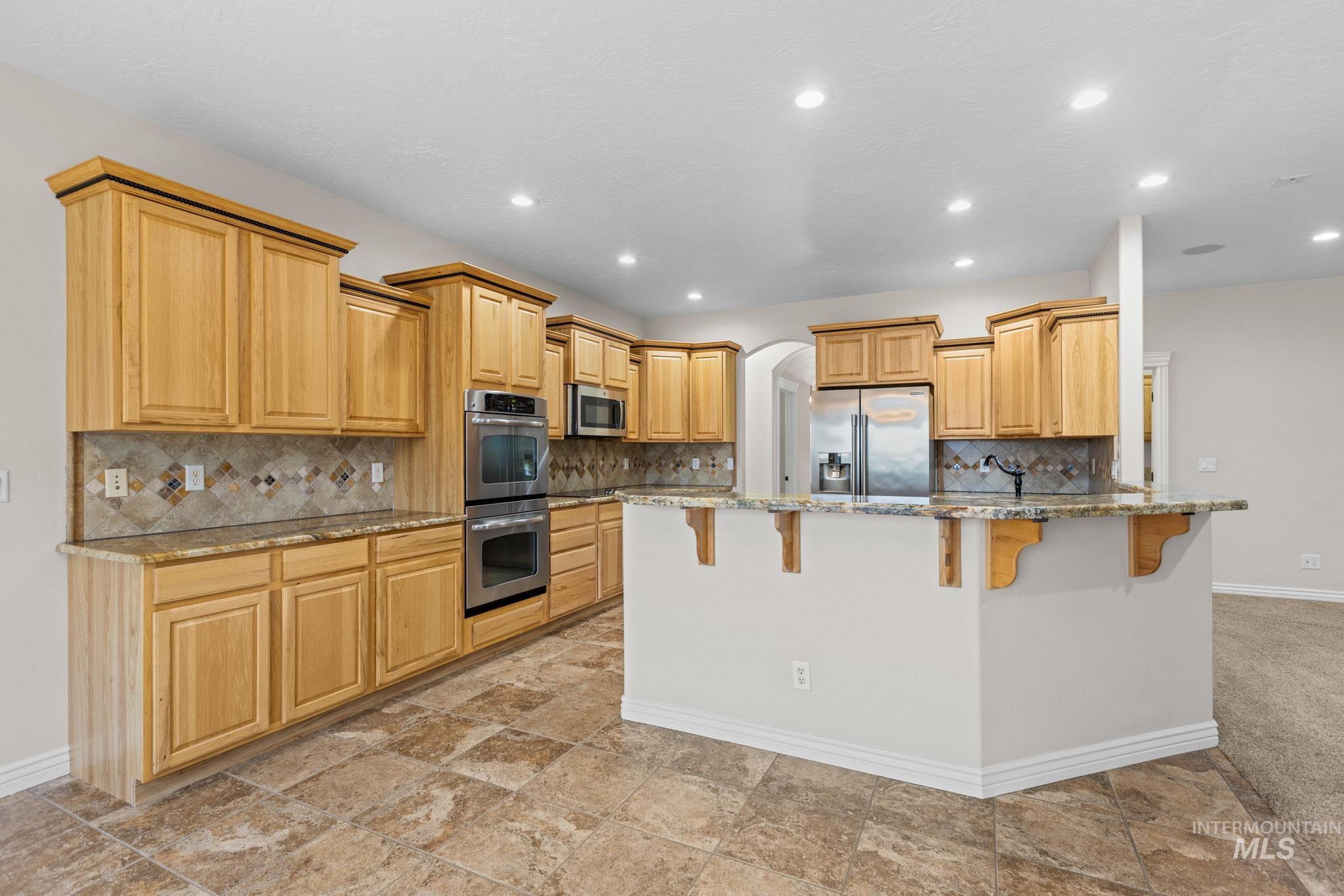 2324 S kaesemeyer Lane, Kuna, Idaho 83634, 4 Bedrooms, 2.5 Bathrooms, Residential For Sale, Price $1,499,900,MLS 98996472