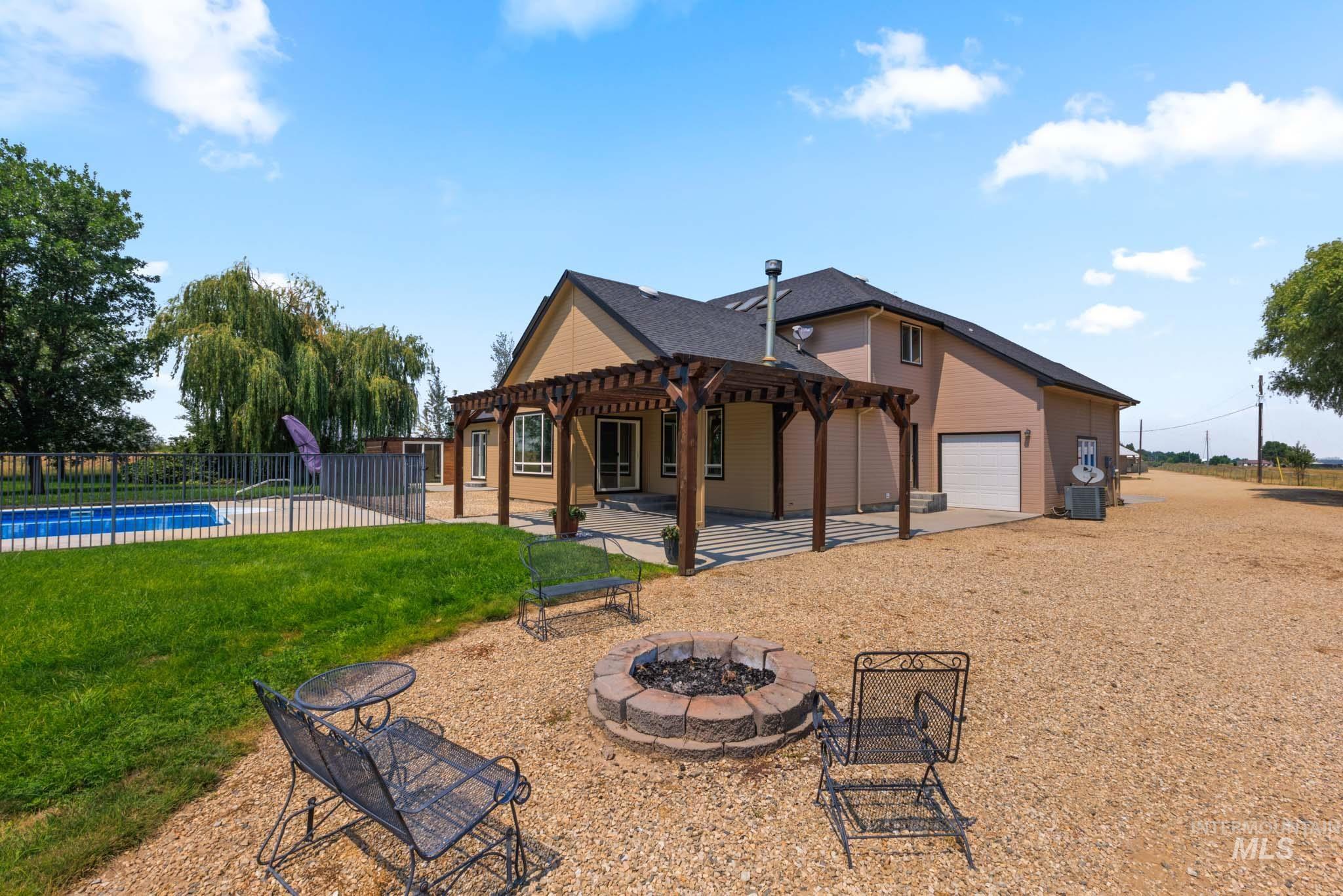 2324 S kaesemeyer Lane, Kuna, Idaho 83634, 4 Bedrooms, 2.5 Bathrooms, Residential For Sale, Price $1,499,900,MLS 98996472