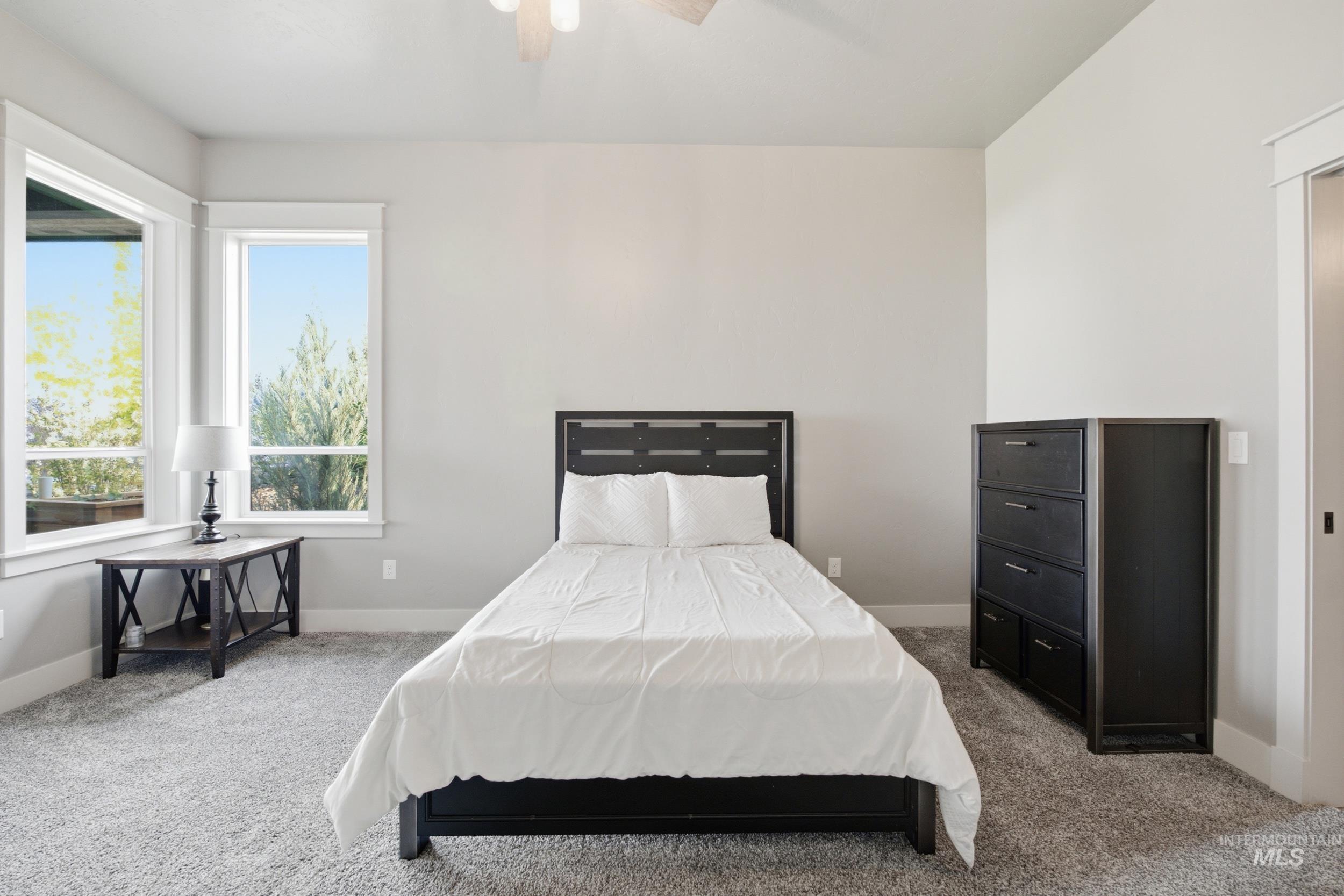 25498 Havard Oak Pl, Caldwell, Idaho 83607, 4 Bedrooms, 2.5 Bathrooms, Residential For Sale, Price $1,149,900,MLS 98996473